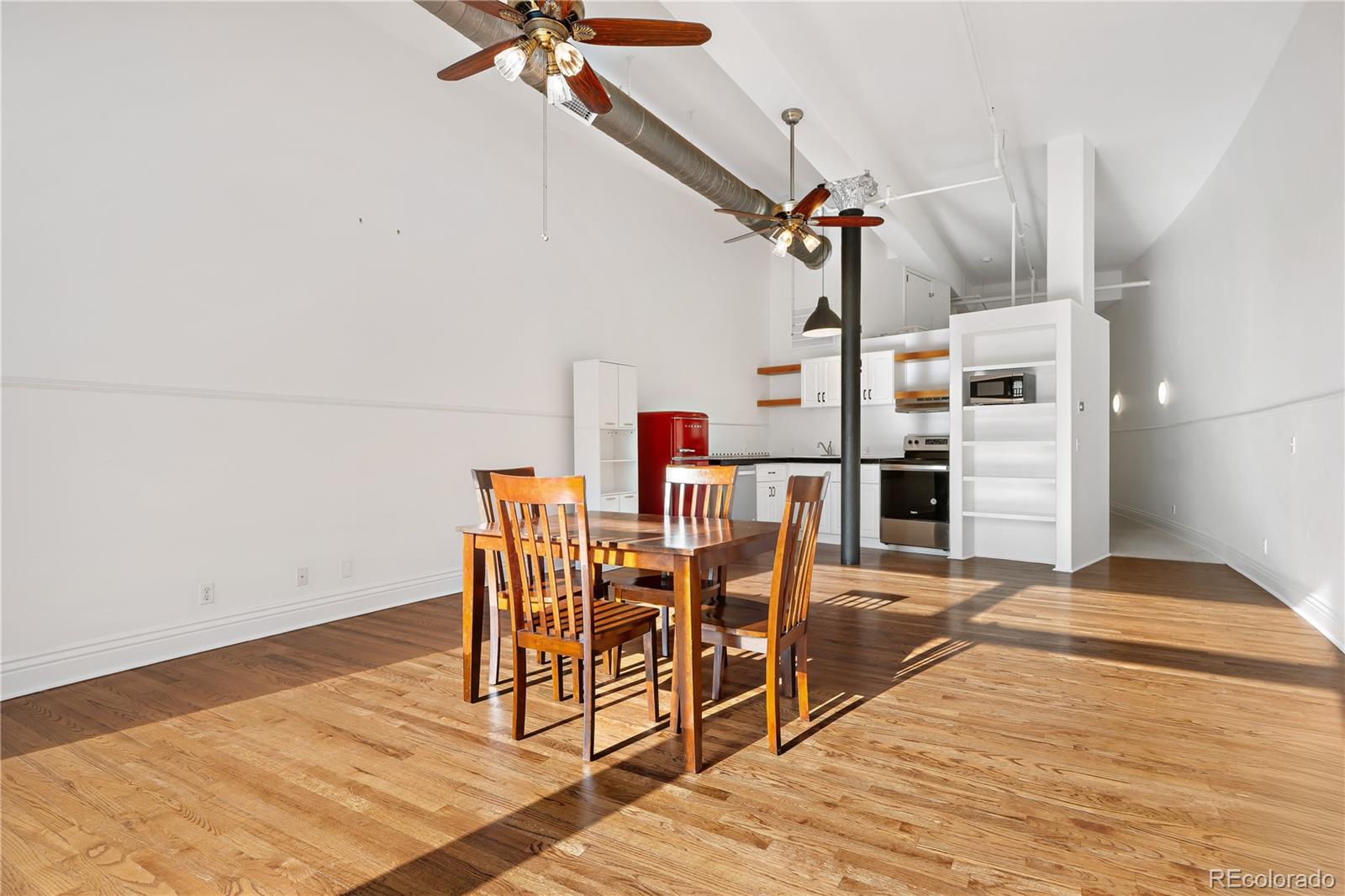 MLS Image #22 for 1617  california street,denver, Colorado