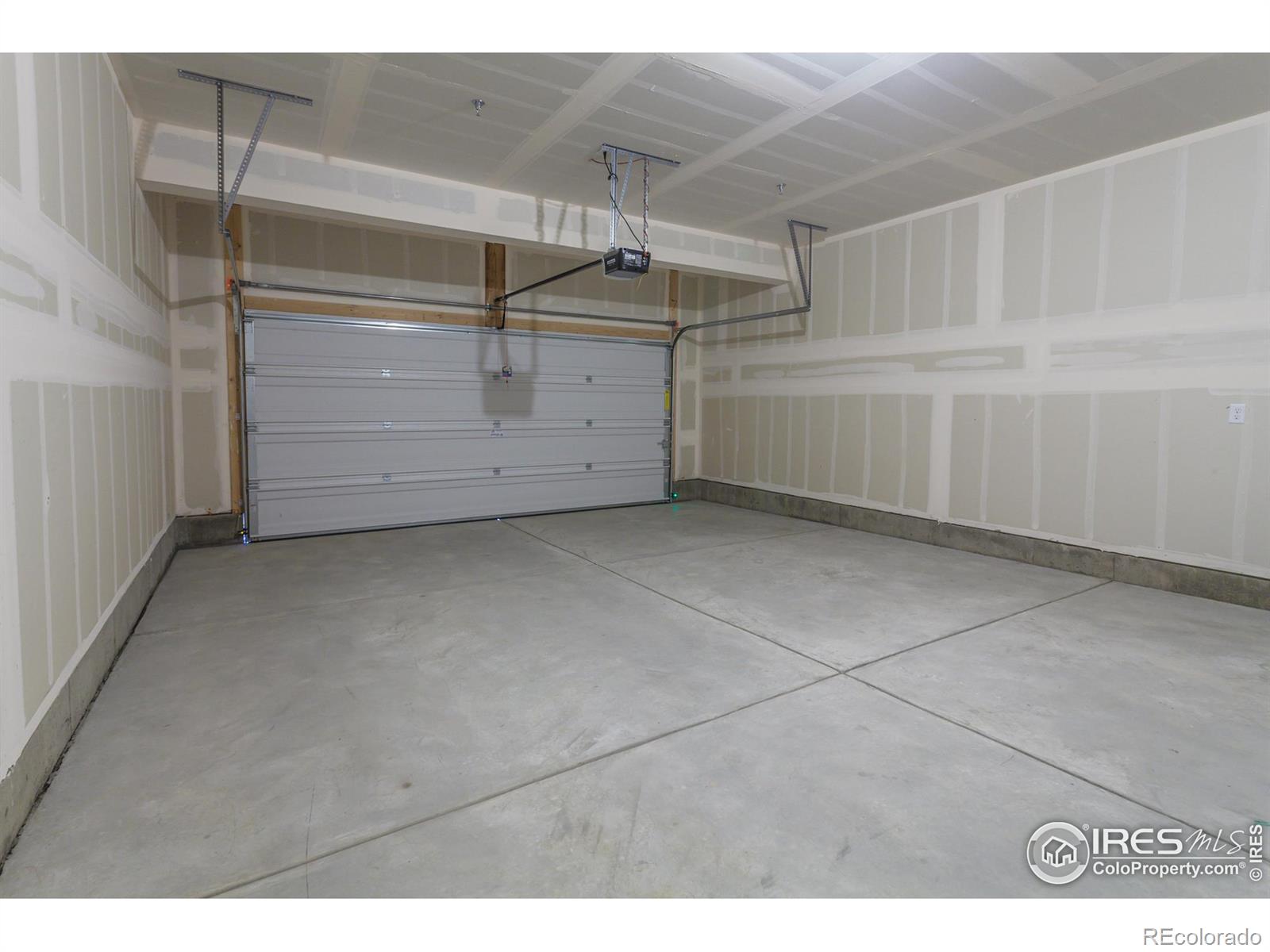 MLS Image #27 for 2120  falling leaf drive,windsor, Colorado