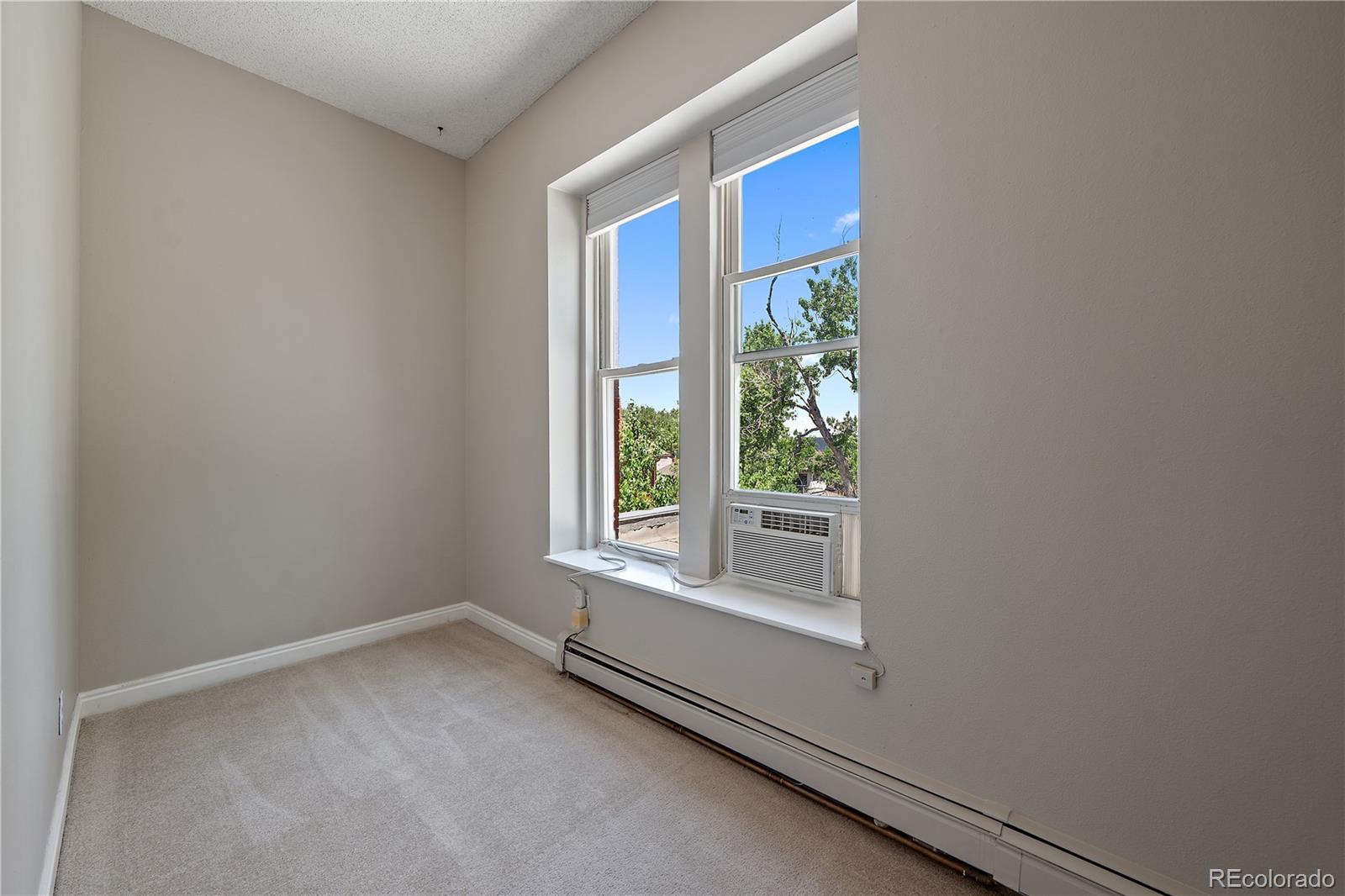 MLS Image #6 for 3233  vallejo street 3b,denver, Colorado