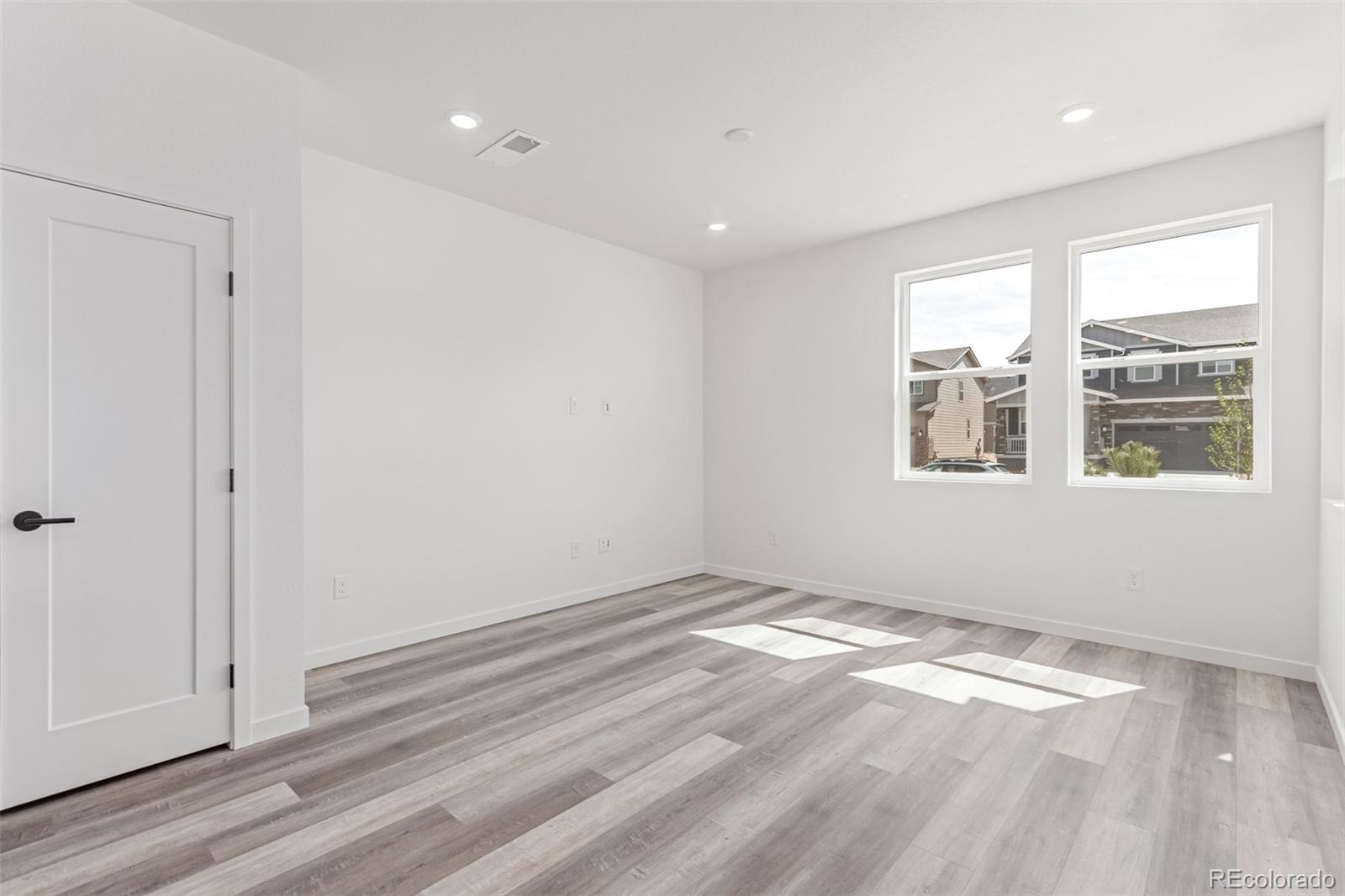 MLS Image #11 for 5773 n jericho way,aurora, Colorado