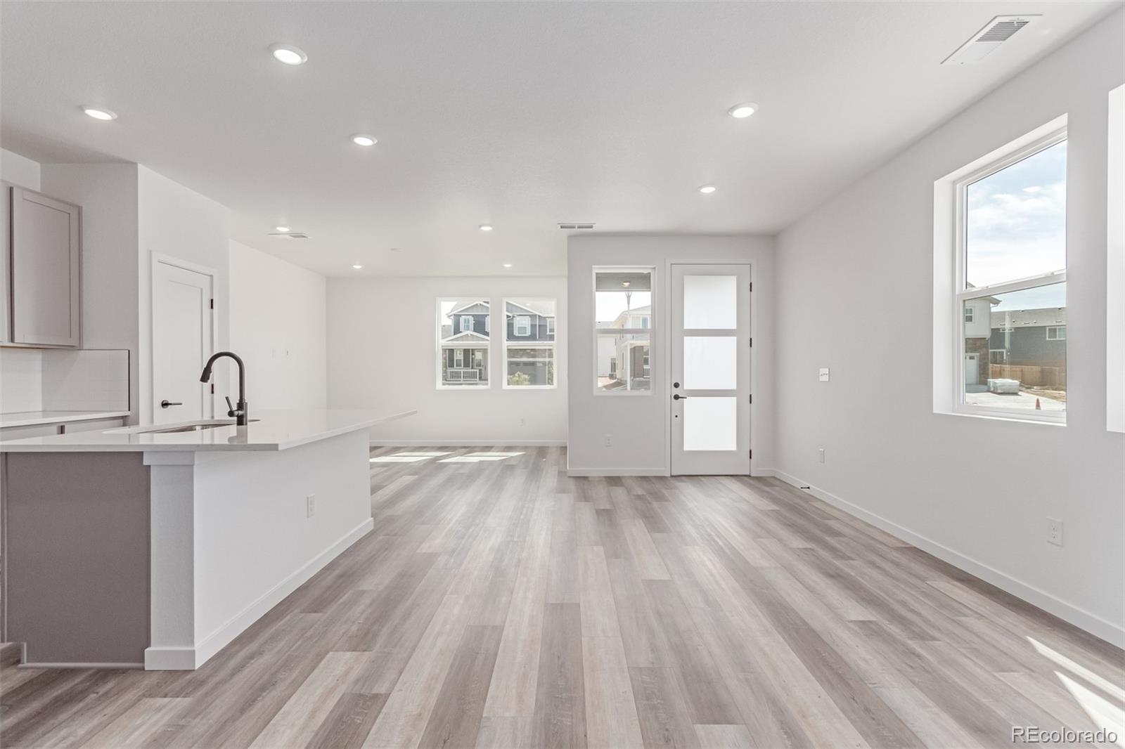 MLS Image #12 for 5773 n jericho way,aurora, Colorado