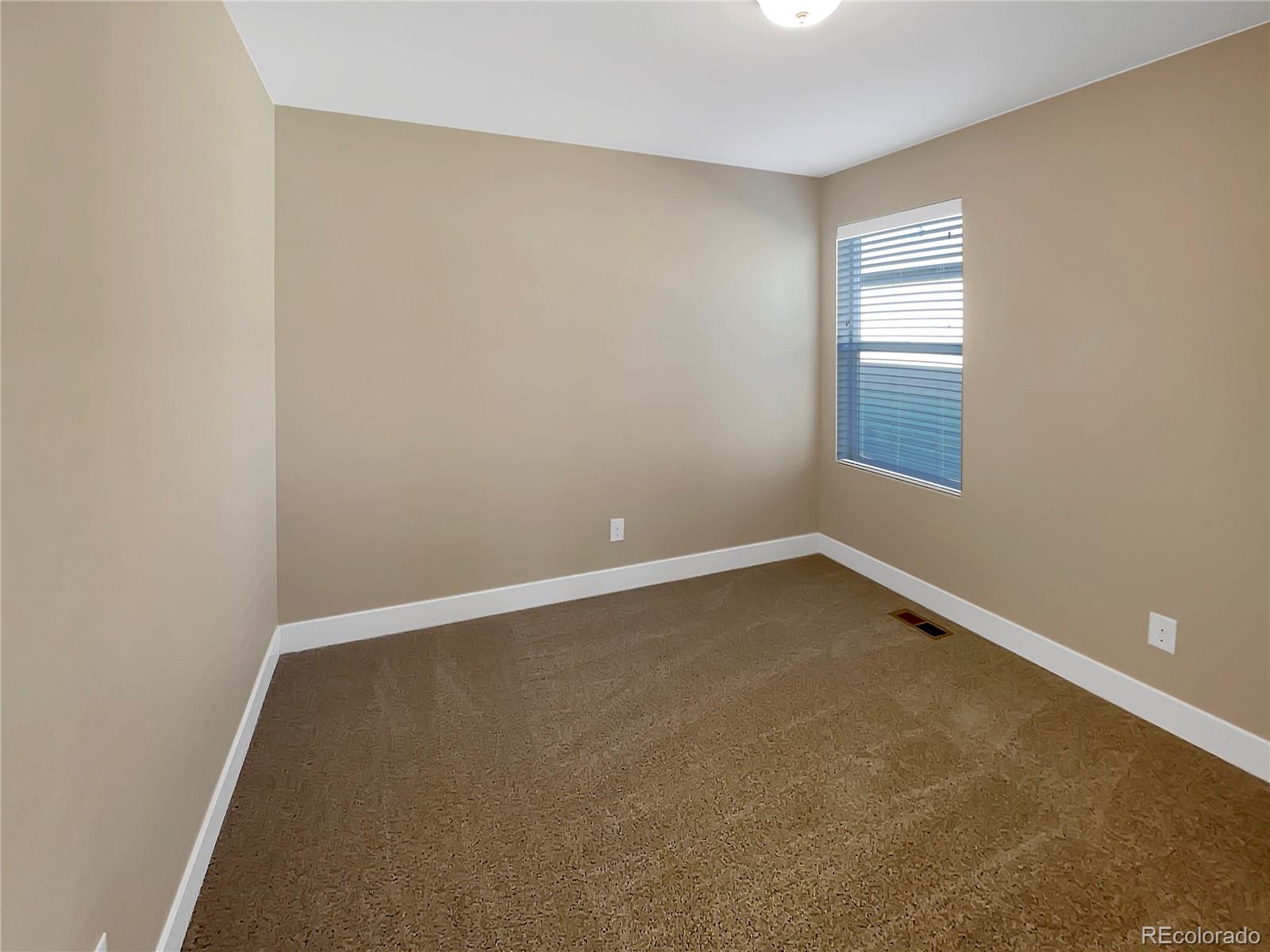 MLS Image #14 for 4723  joplin street,denver, Colorado