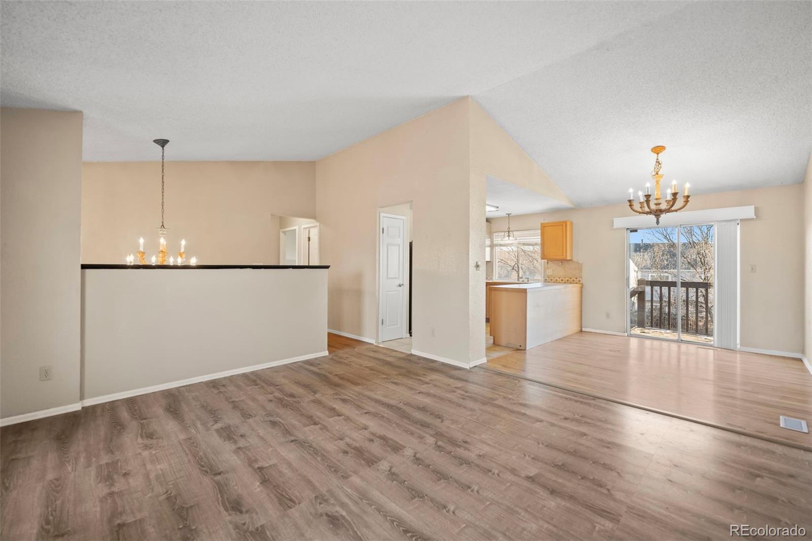 MLS Image #4 for 2710  dickens drive,colorado springs, Colorado