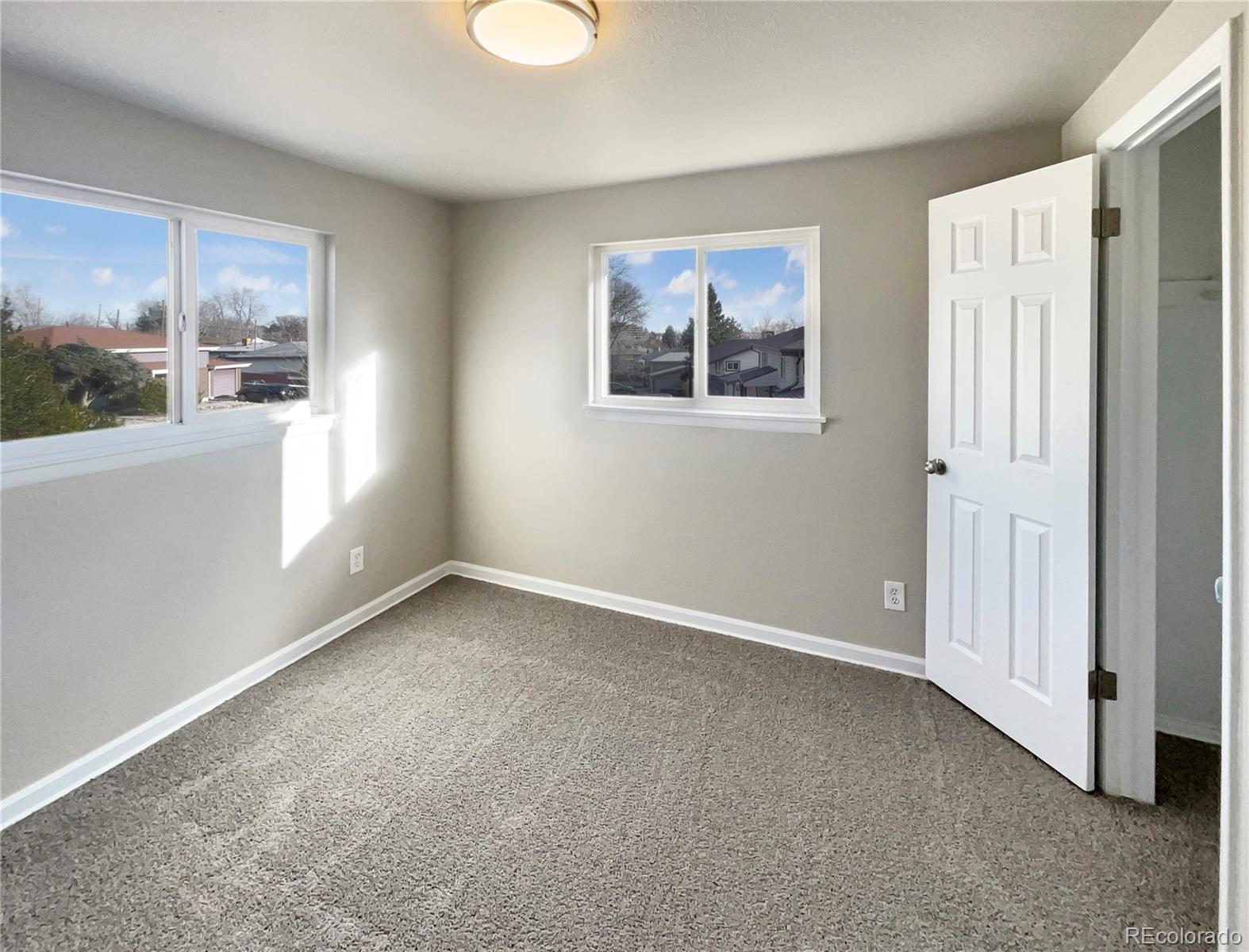 MLS Image #18 for 9709  covey court,denver, Colorado