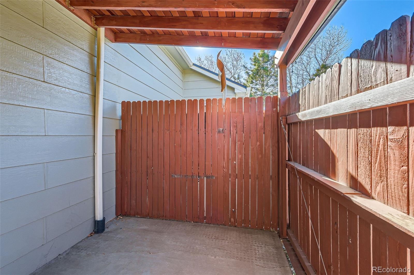 MLS Image #23 for 15843 e 13th avenue,aurora, Colorado