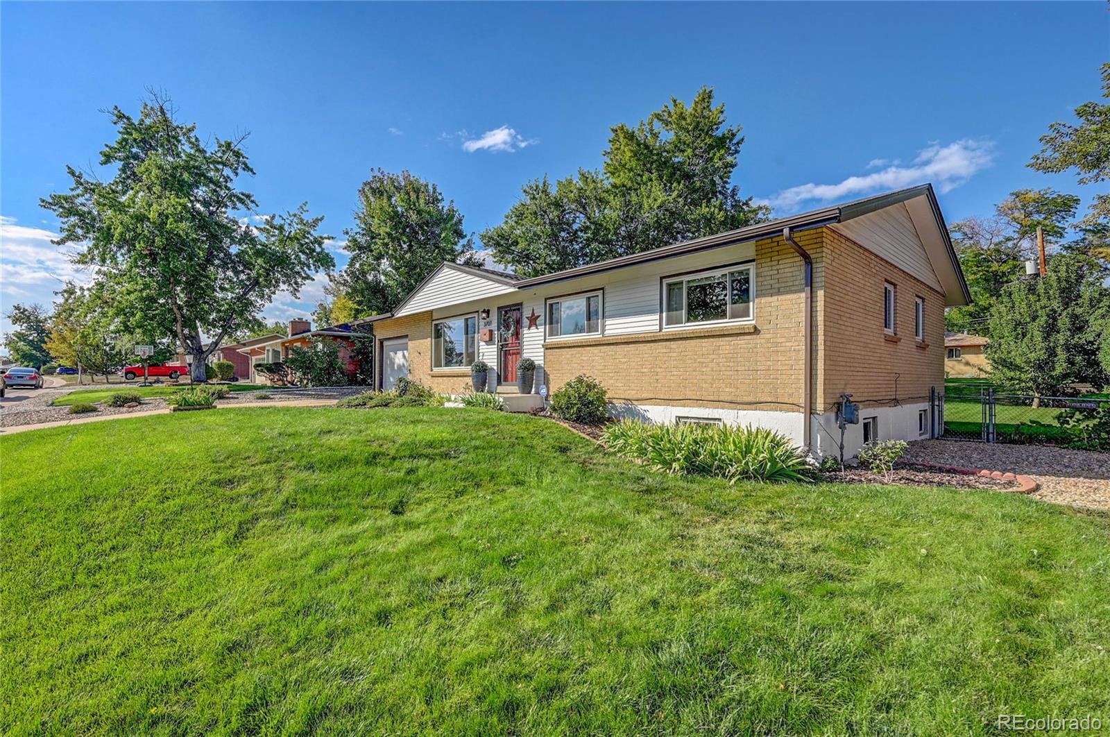 MLS Image #6 for 3701 w greenwood place,denver, Colorado