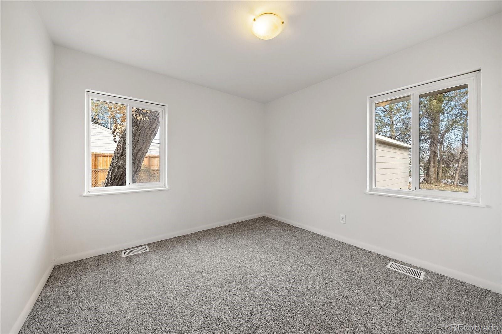 MLS Image #17 for 5055 e dartmouth avenue,denver, Colorado