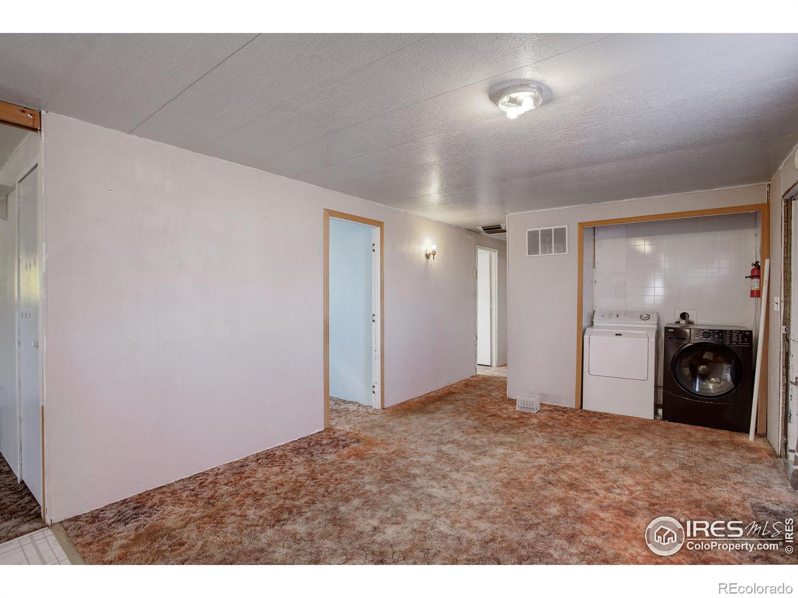 MLS Image #14 for 1017  cynthia court,loveland, Colorado