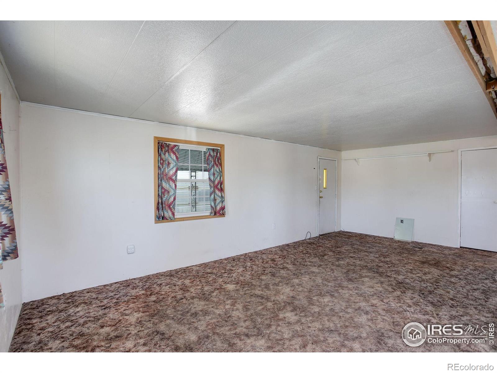 MLS Image #2 for 1017  cynthia court,loveland, Colorado