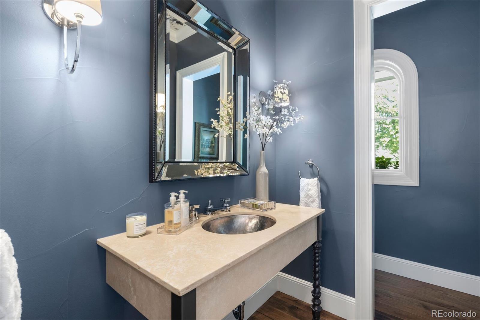 MLS Image #21 for 1350 e greenwood lane,greenwood village, Colorado
