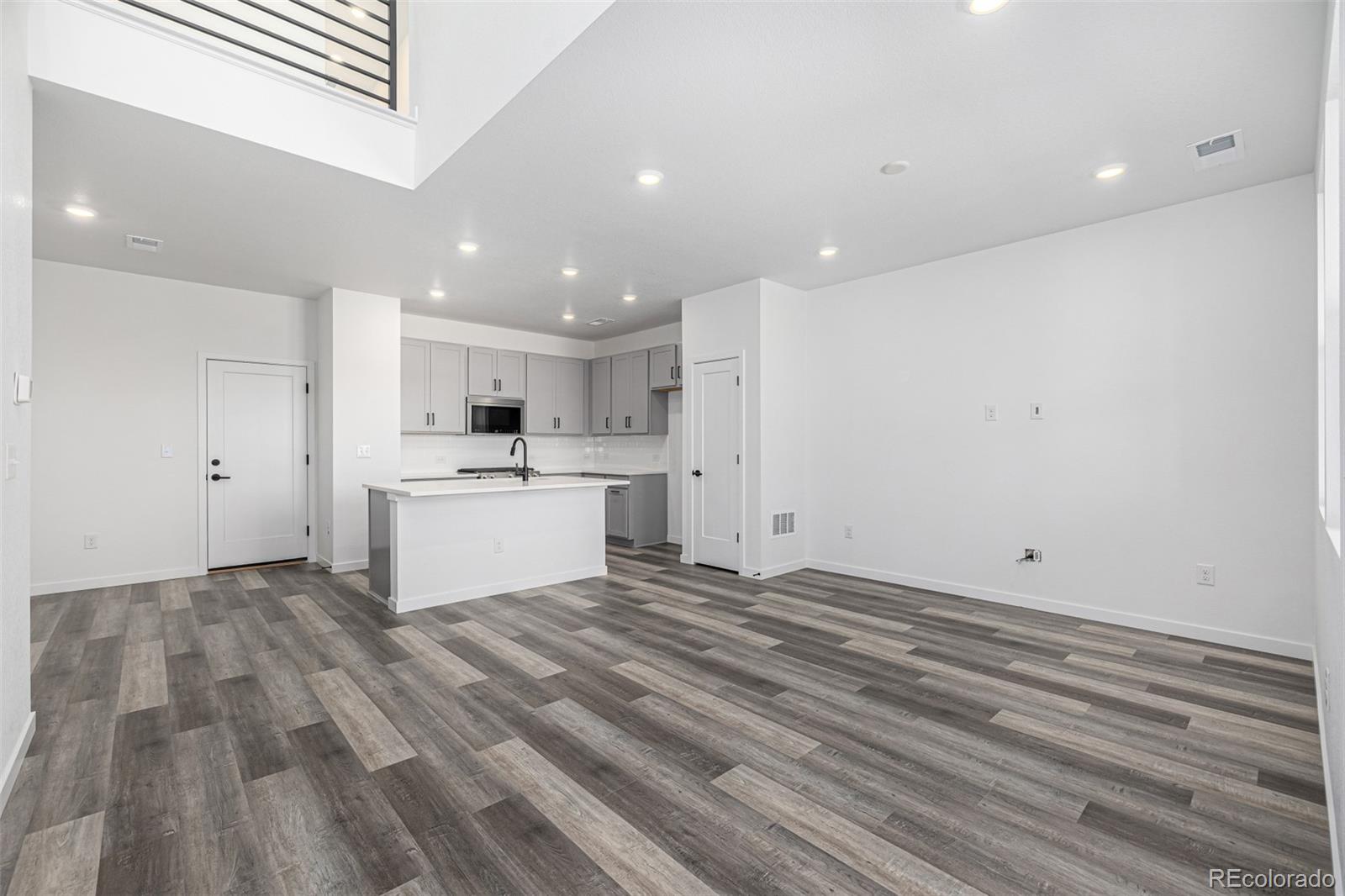 MLS Image #14 for 5688 n killarney court,aurora, Colorado