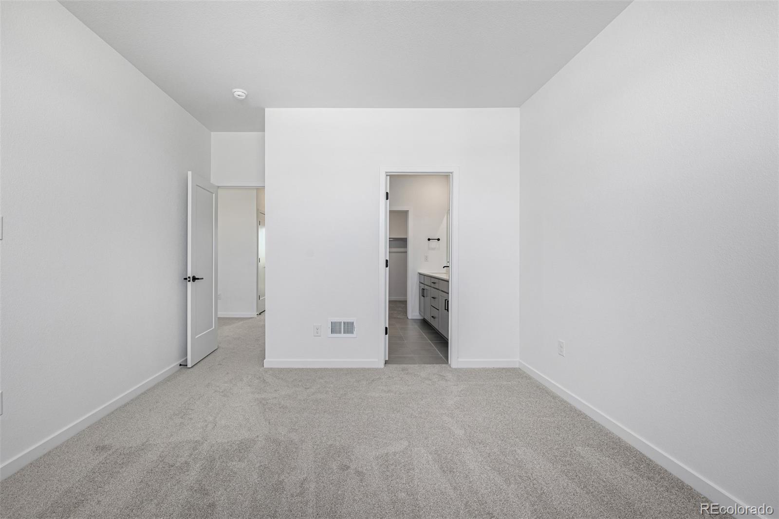 MLS Image #28 for 5688 n killarney court,aurora, Colorado