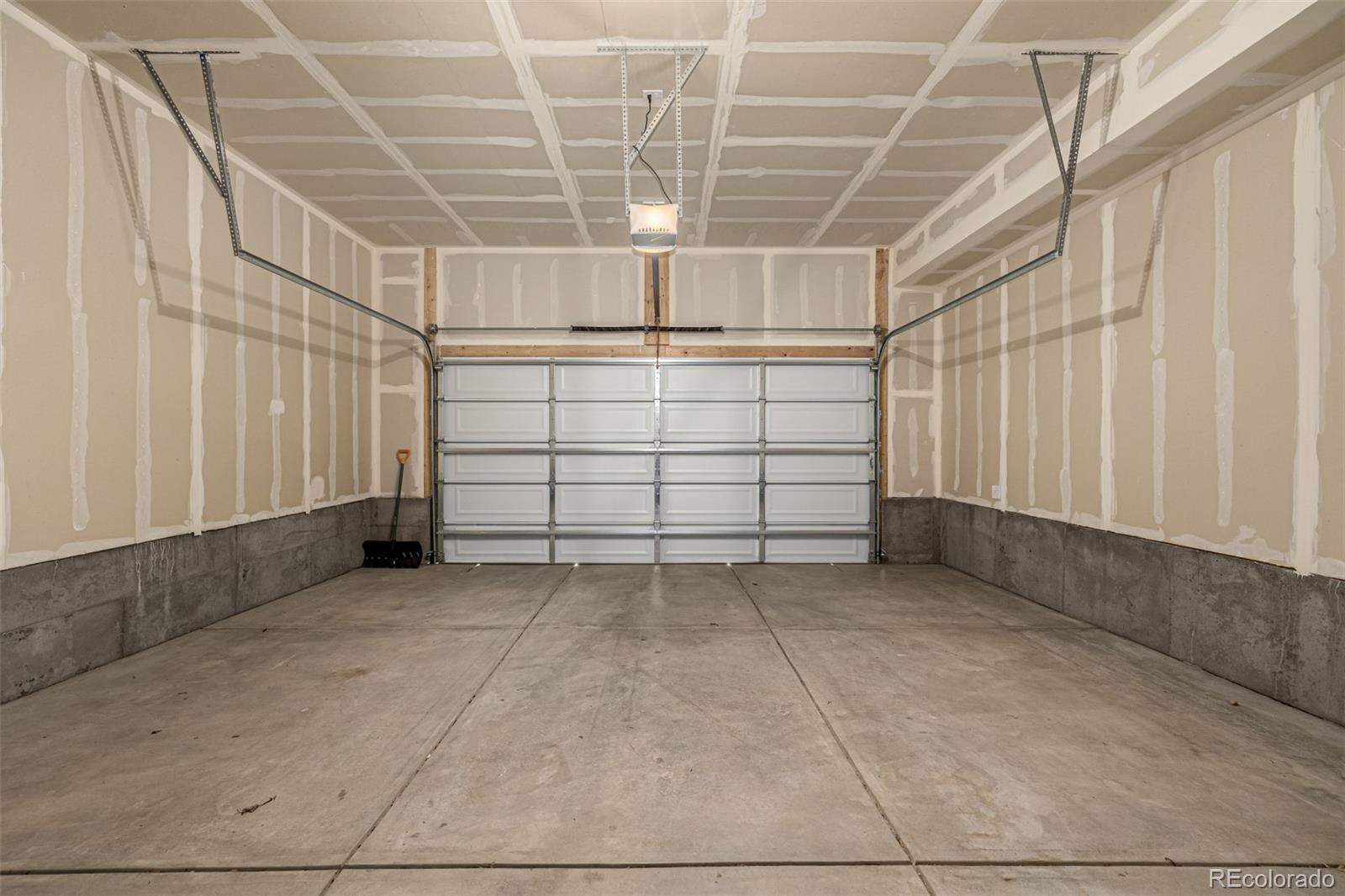 MLS Image #37 for 5688 n killarney court,aurora, Colorado