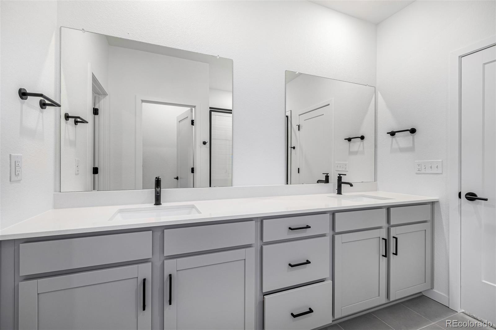 MLS Image #40 for 5688 n killarney court,aurora, Colorado