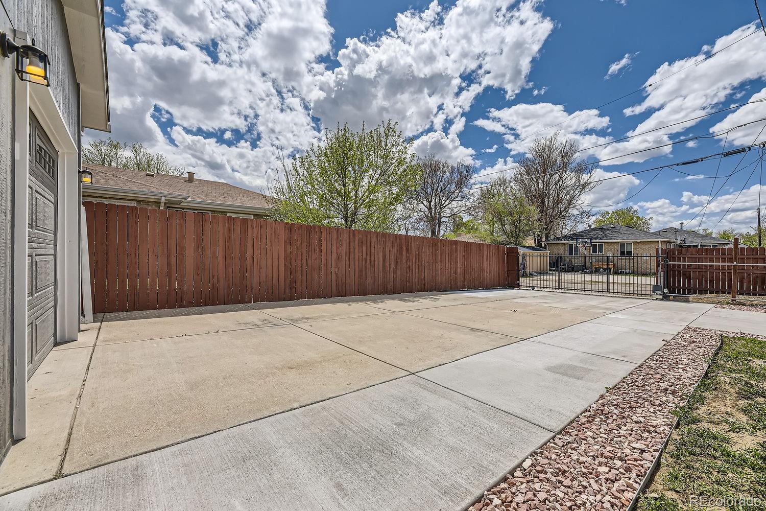 MLS Image #27 for 3227 n steele street,denver, Colorado