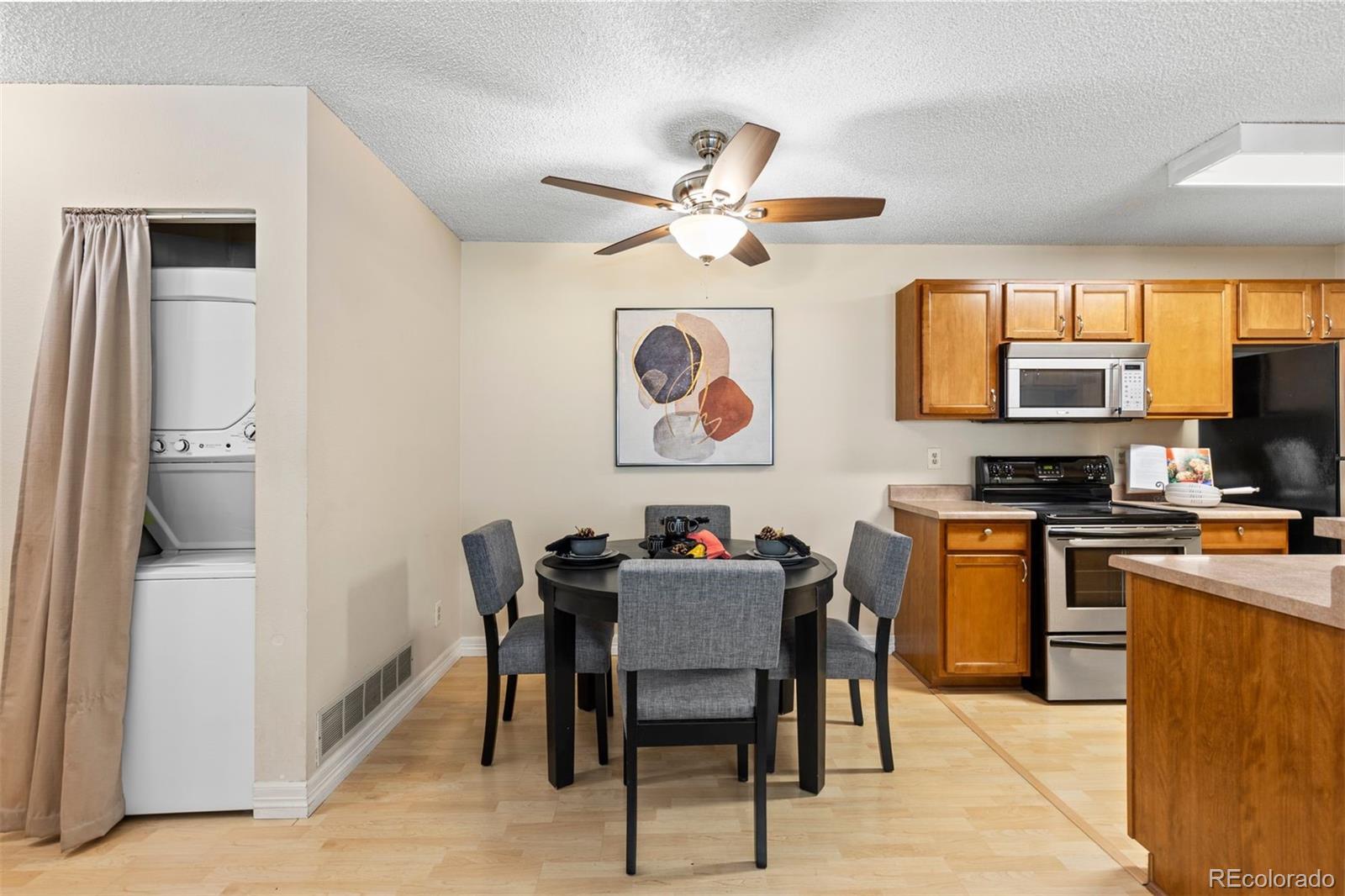 MLS Image #11 for 10212 w 80th drive,arvada, Colorado