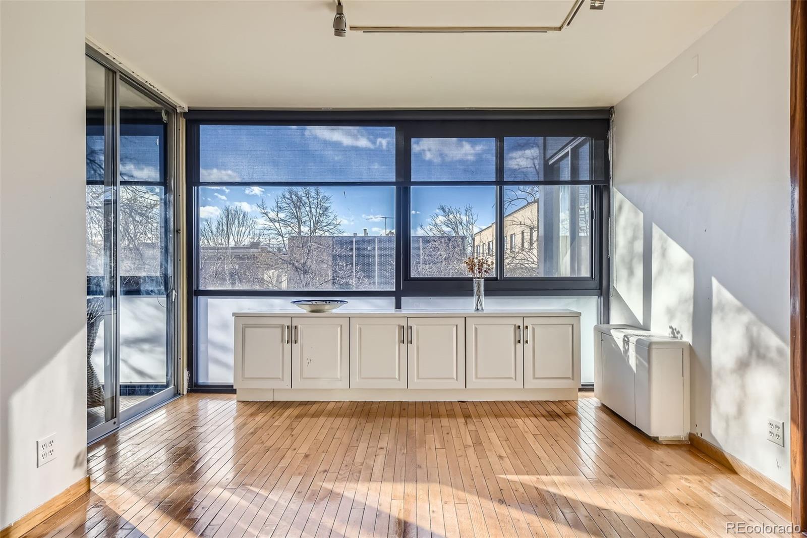 MLS Image #16 for 1050 n corona street 215,denver, Colorado