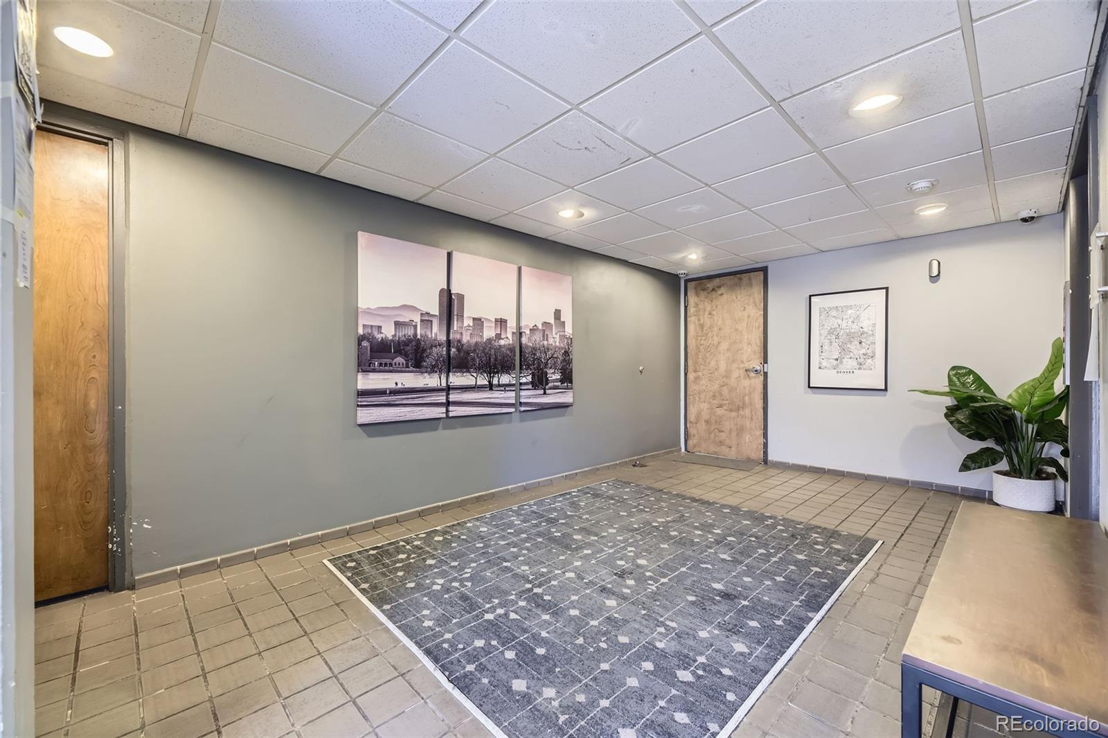 MLS Image #4 for 1050 n corona street 215,denver, Colorado