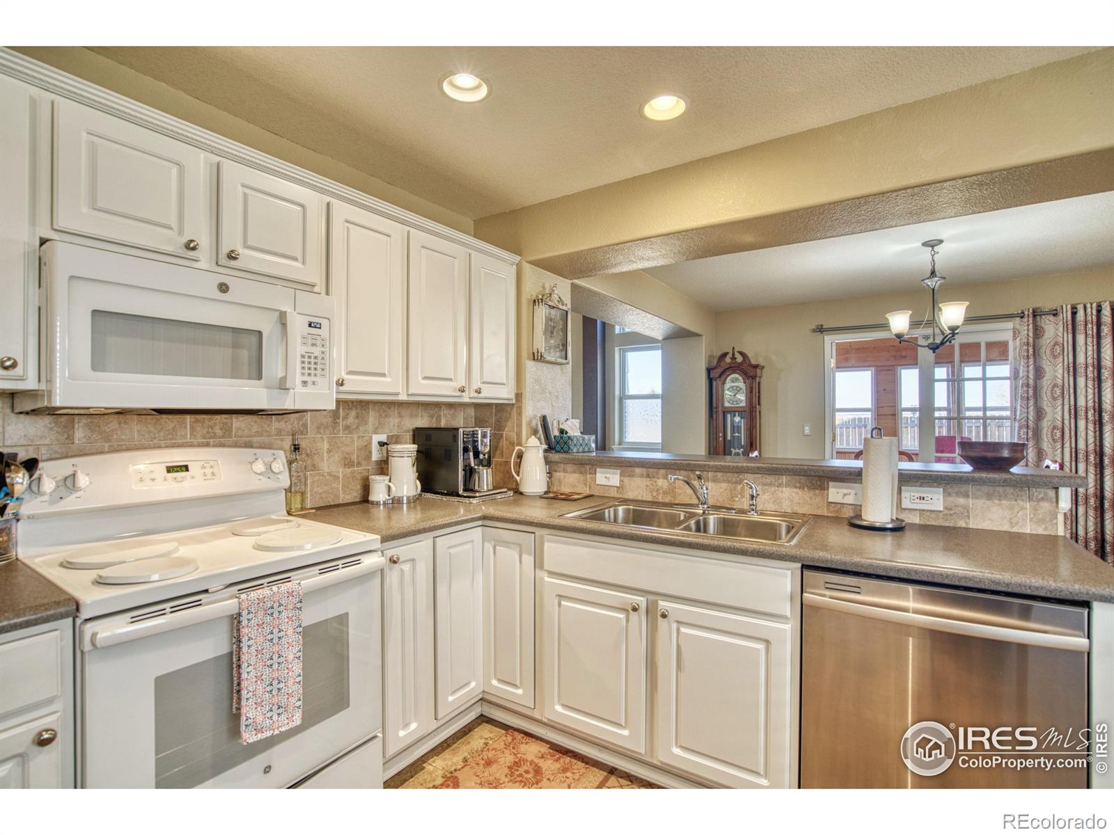 MLS Image #9 for 10517  taylor avenue,firestone, Colorado