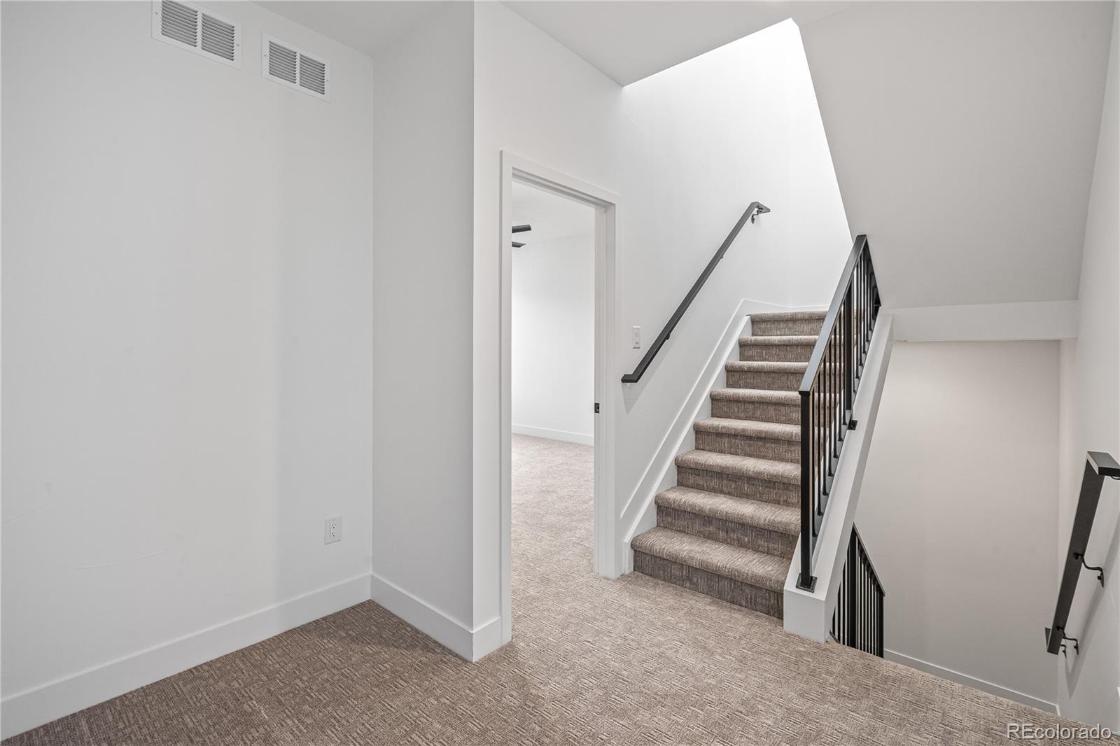 MLS Image #34 for 1256  yates street,denver, Colorado