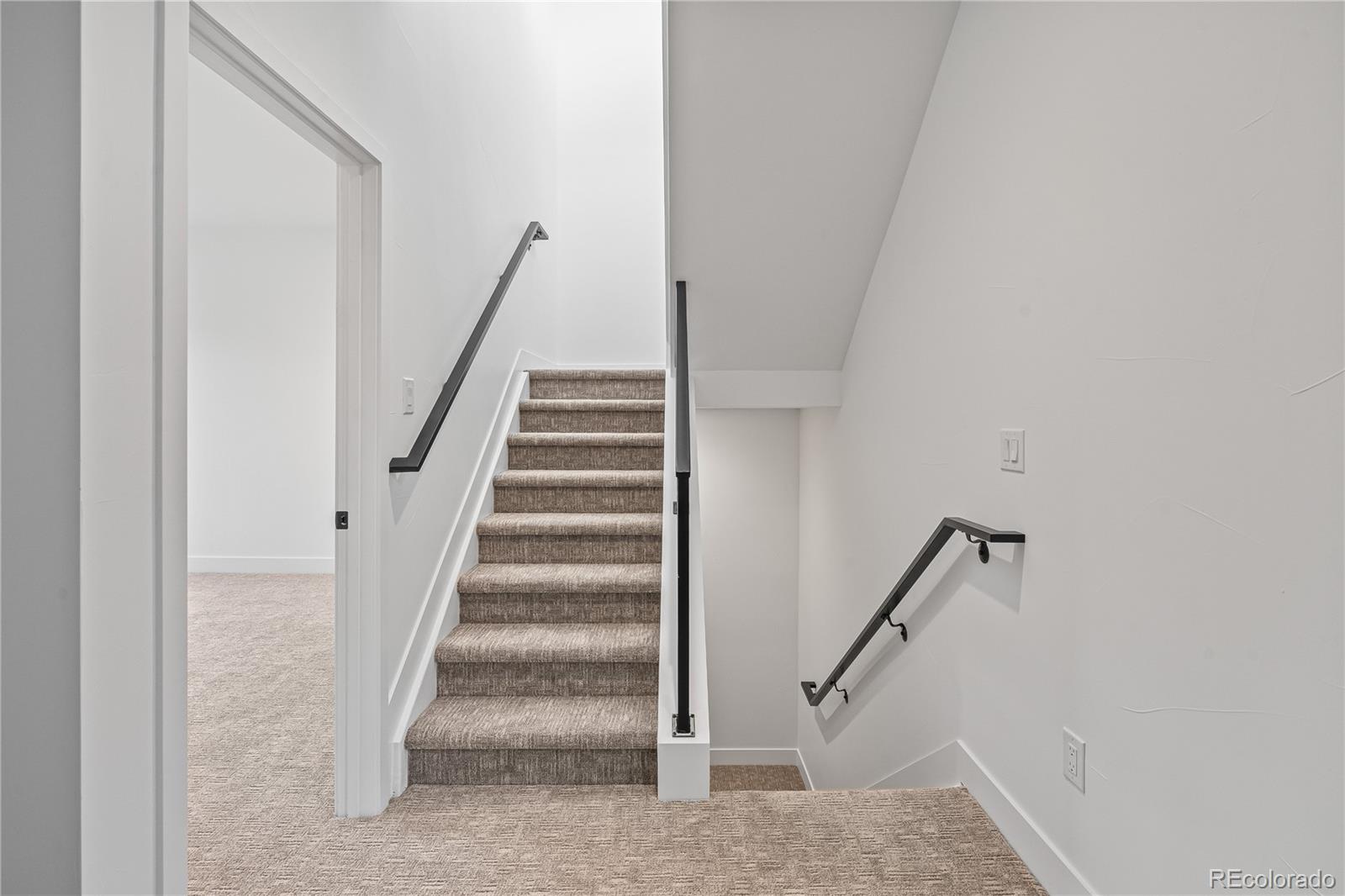 MLS Image #36 for 1256  yates street,denver, Colorado