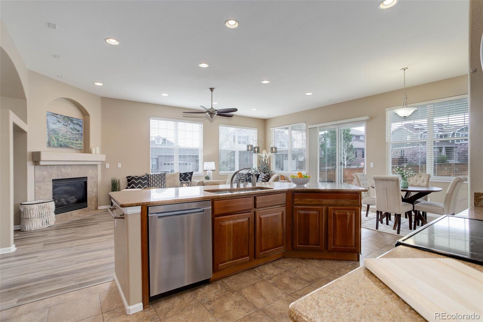 MLS Image #12 for 24621 e berry place,aurora, Colorado