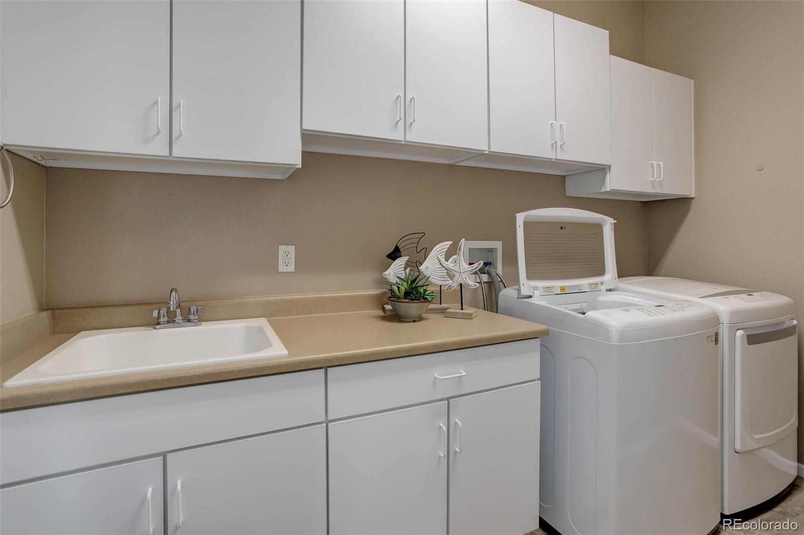 MLS Image #29 for 24621 e berry place,aurora, Colorado