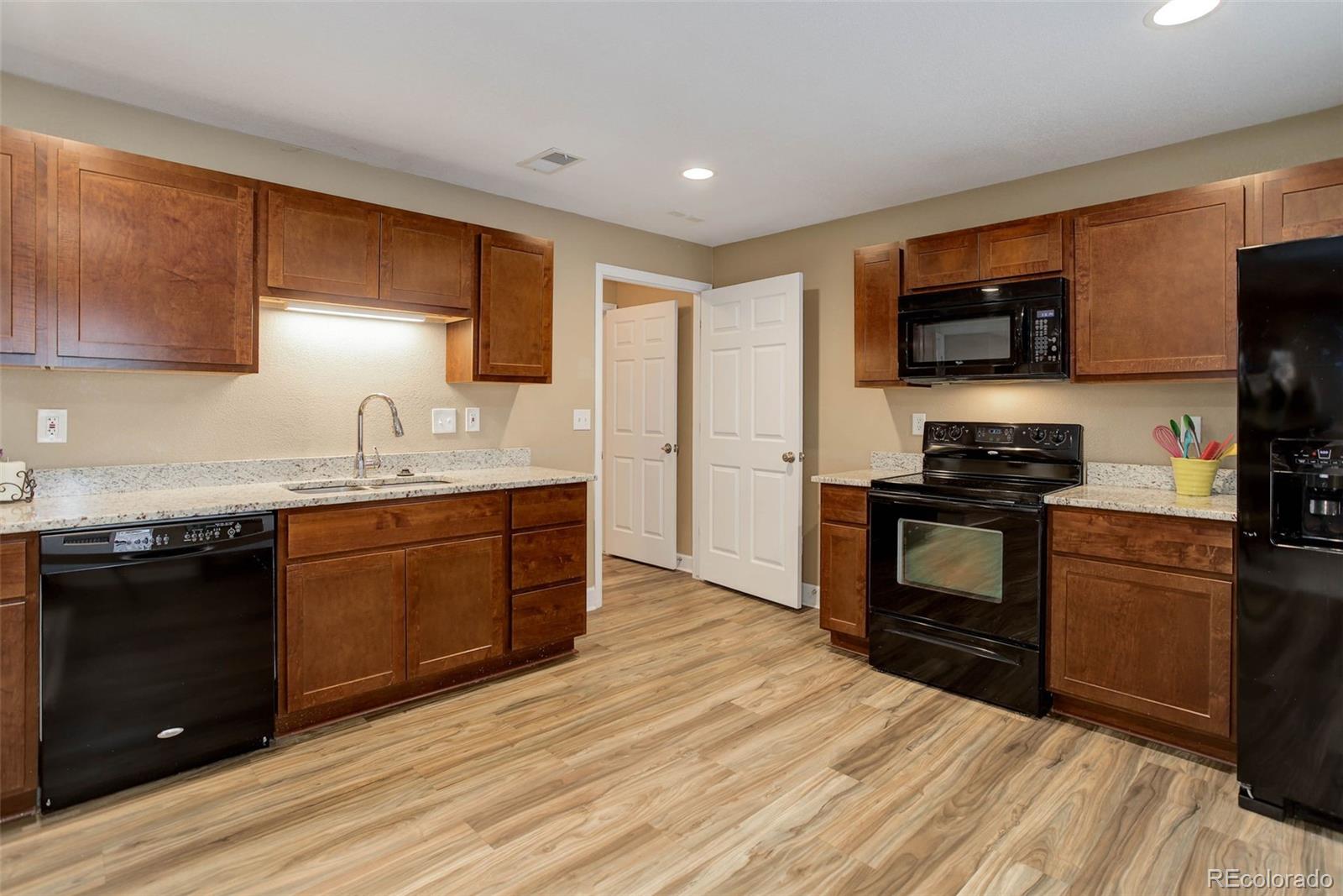 MLS Image #37 for 24621 e berry place,aurora, Colorado