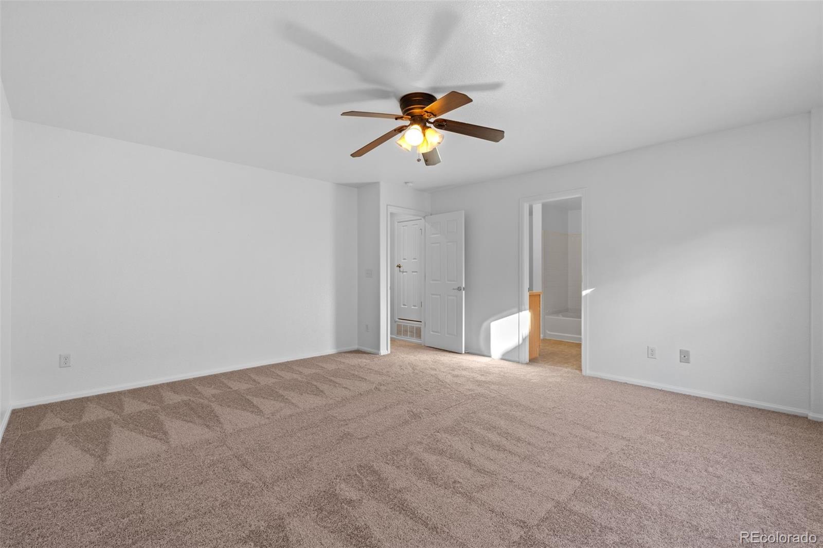 MLS Image #29 for 9770  mayfair street c,englewood, Colorado