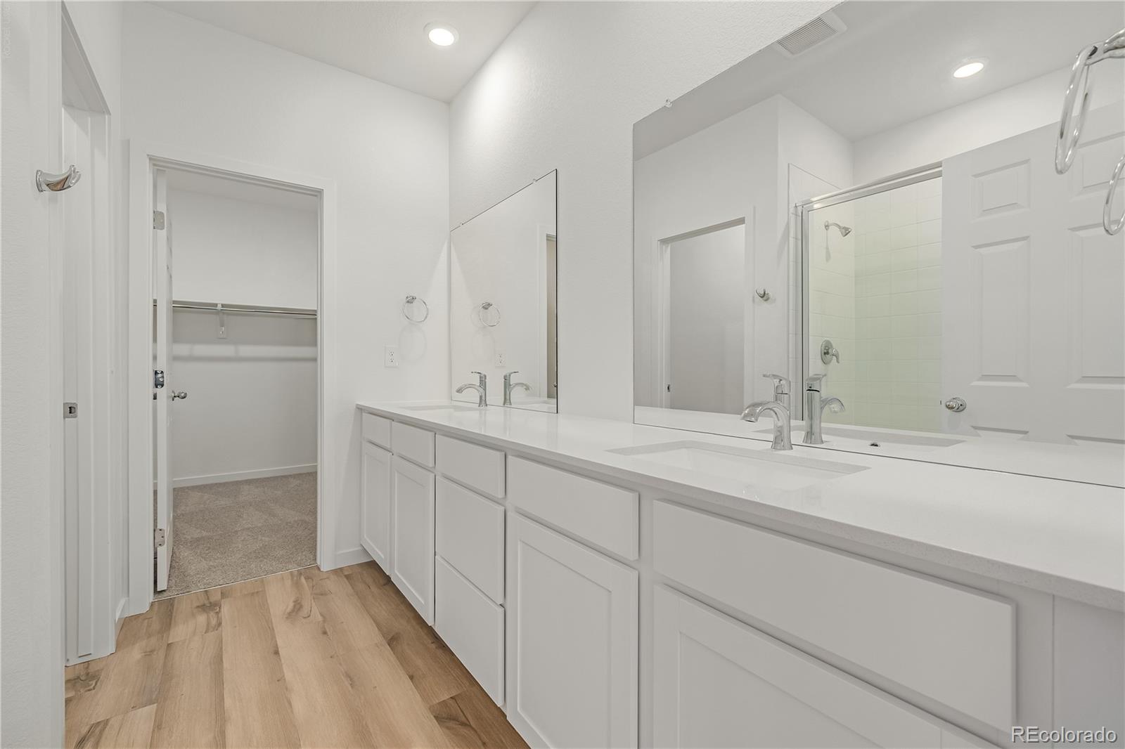 MLS Image #15 for 20532 e 58th avenue ,aurora, Colorado