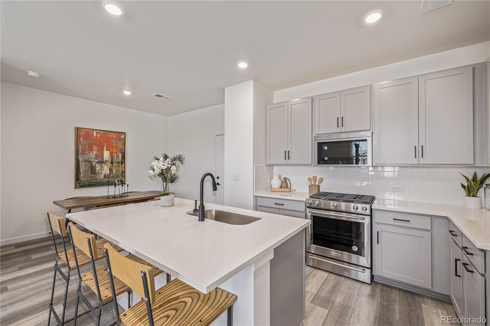 MLS Image #5 for 20532 e 58th avenue ,aurora, Colorado