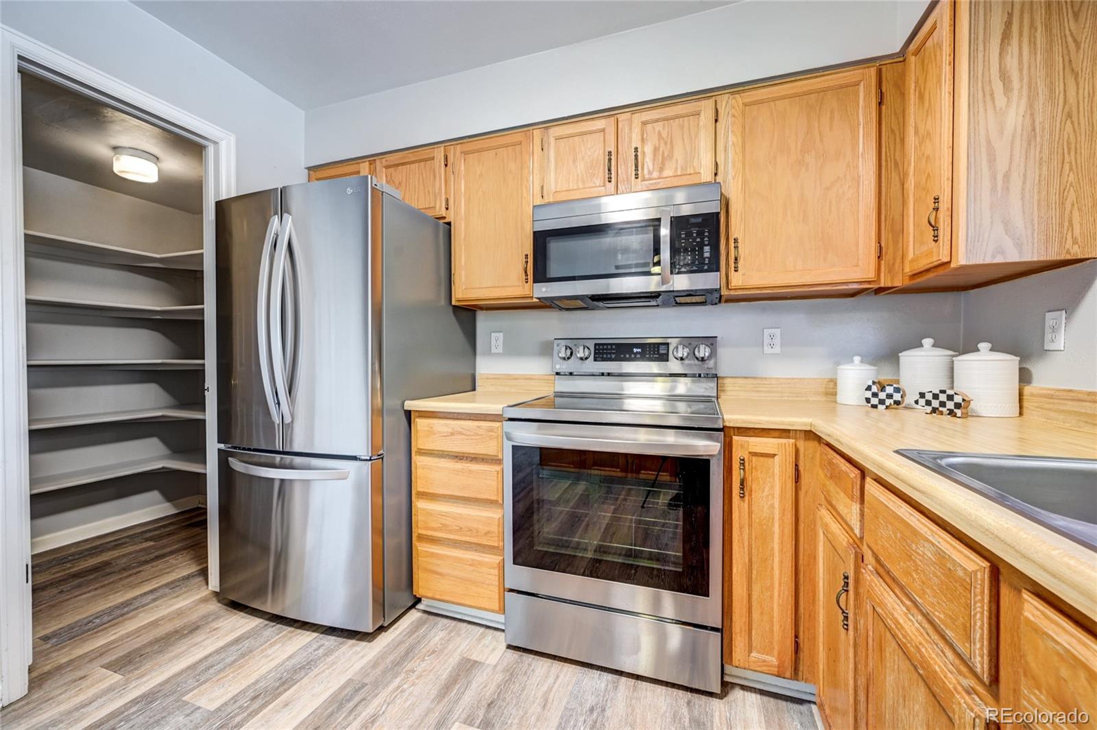 MLS Image #20 for 4750 s dudley street,littleton, Colorado