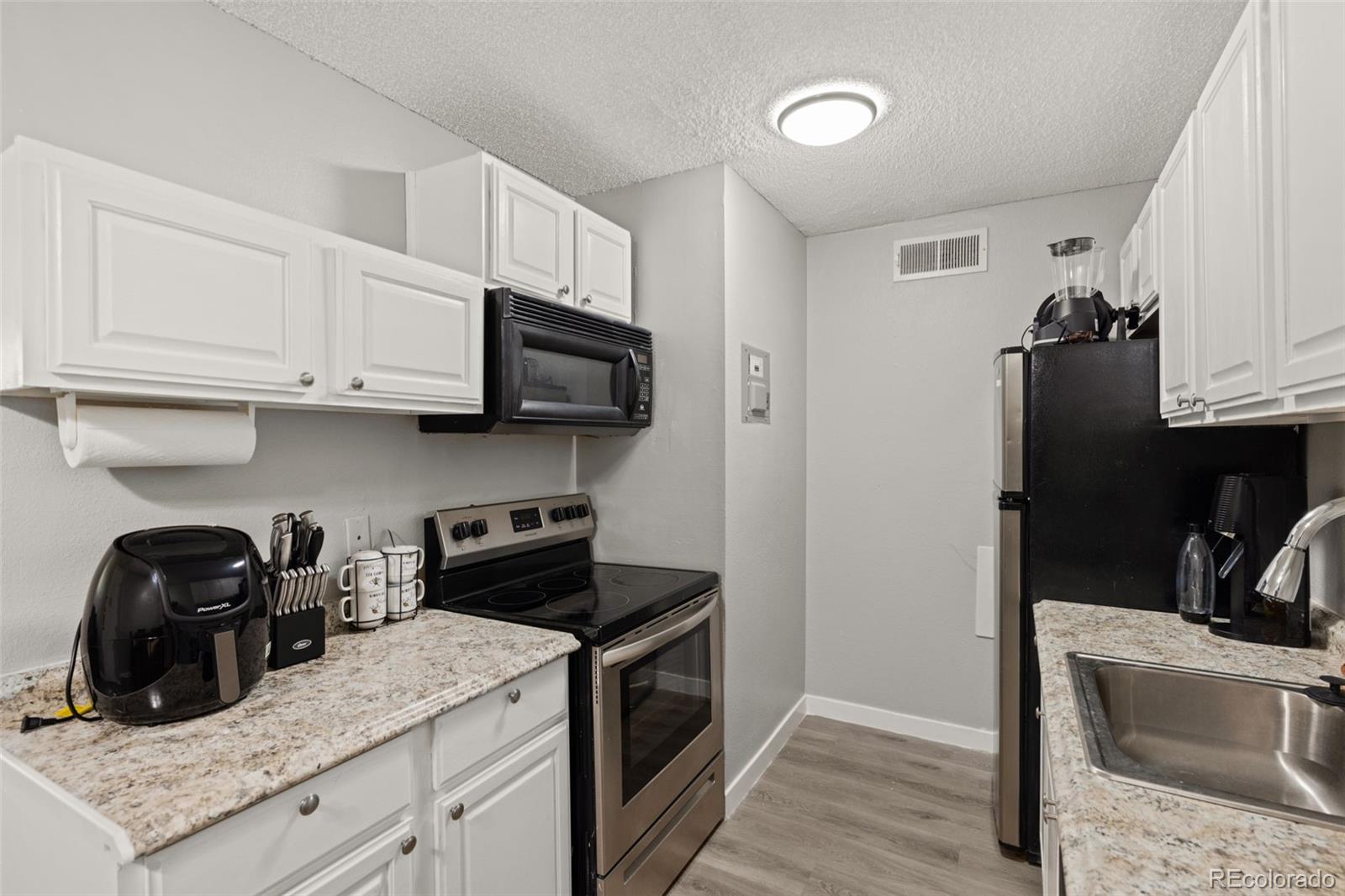 MLS Image #6 for 10211  ura lane 7-108,thornton, Colorado