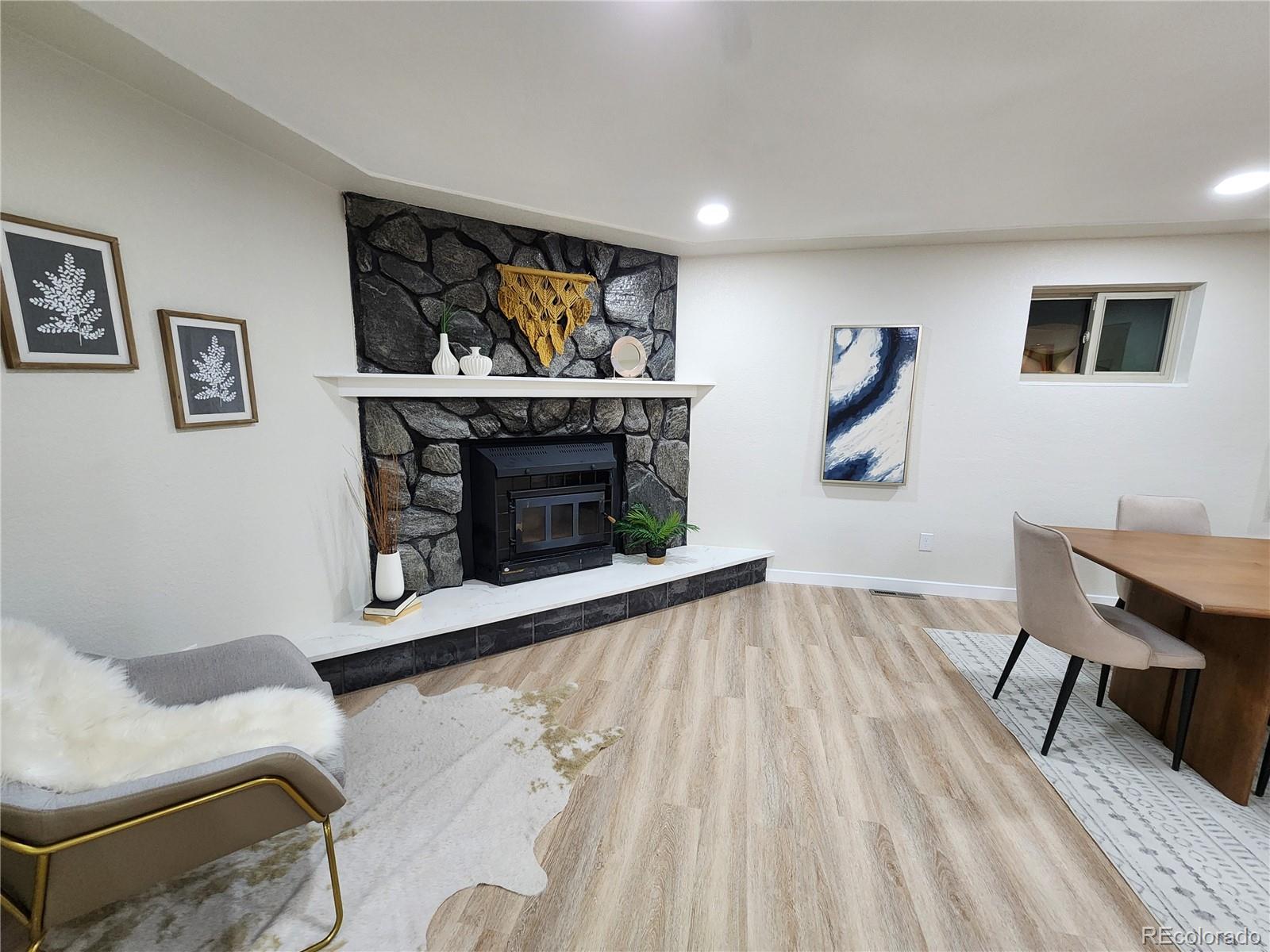 MLS Image #10 for 8318  benton way,arvada, Colorado