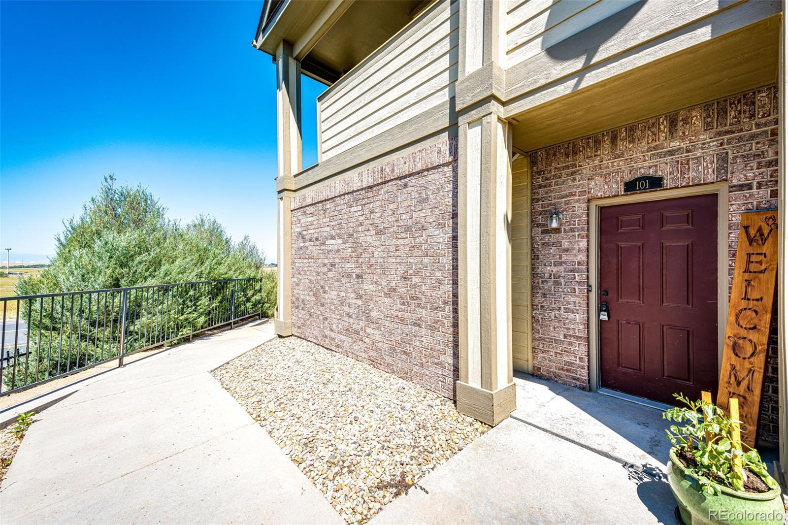 MLS Image #1 for 23376 e 5th place 101,aurora, Colorado