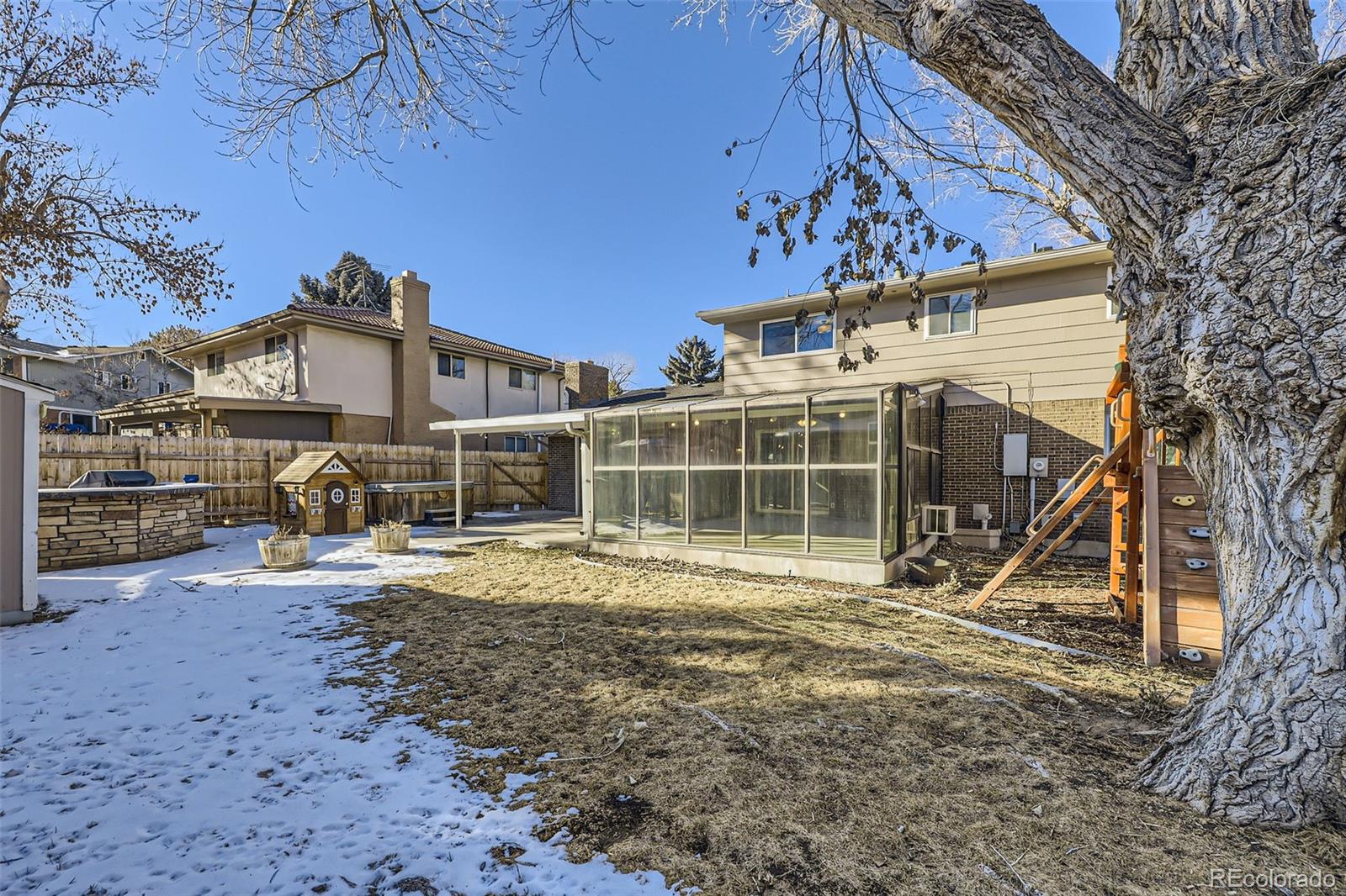 MLS Image #27 for 3630 s roslyn way,denver, Colorado