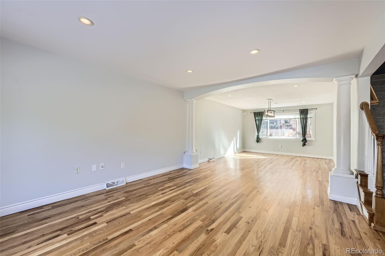 MLS Image #4 for 3630 s roslyn way,denver, Colorado