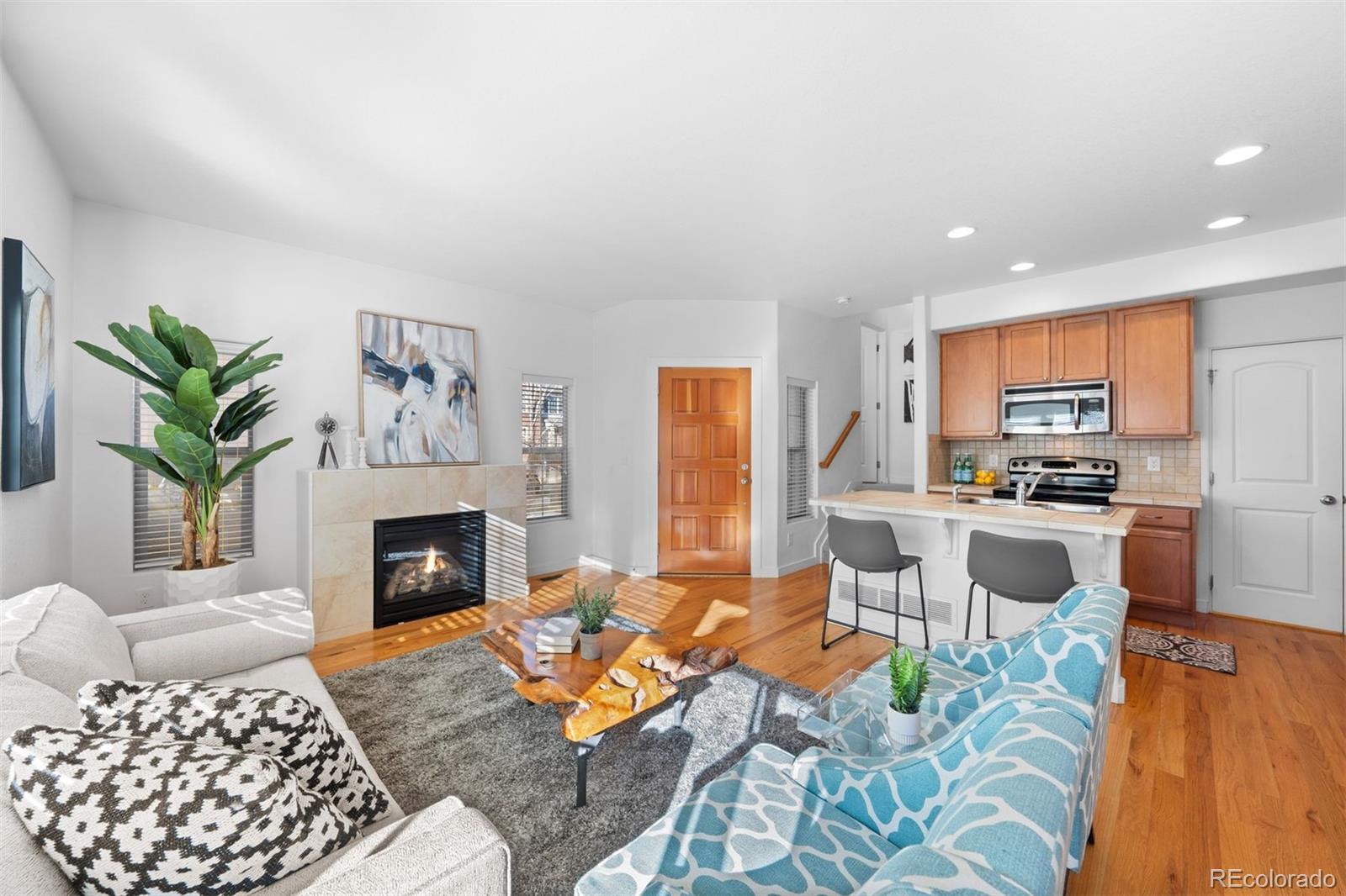 MLS Image #2 for 2274  valentia street,denver, Colorado