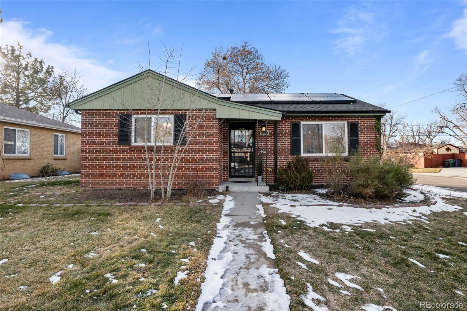 MLS Image #3 for 1585  roslyn street,denver, Colorado