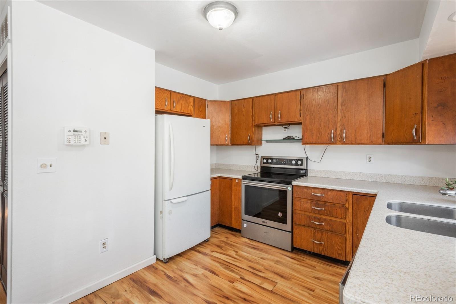 MLS Image #9 for 7933  york street 1,denver, Colorado