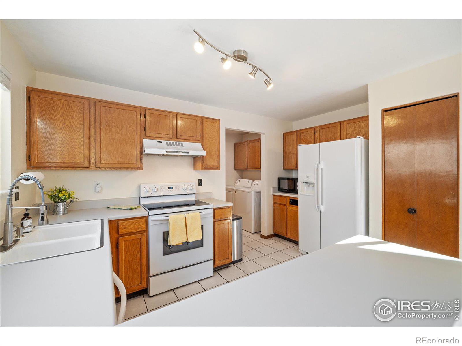 MLS Image #8 for 1836  juniper street,longmont, Colorado