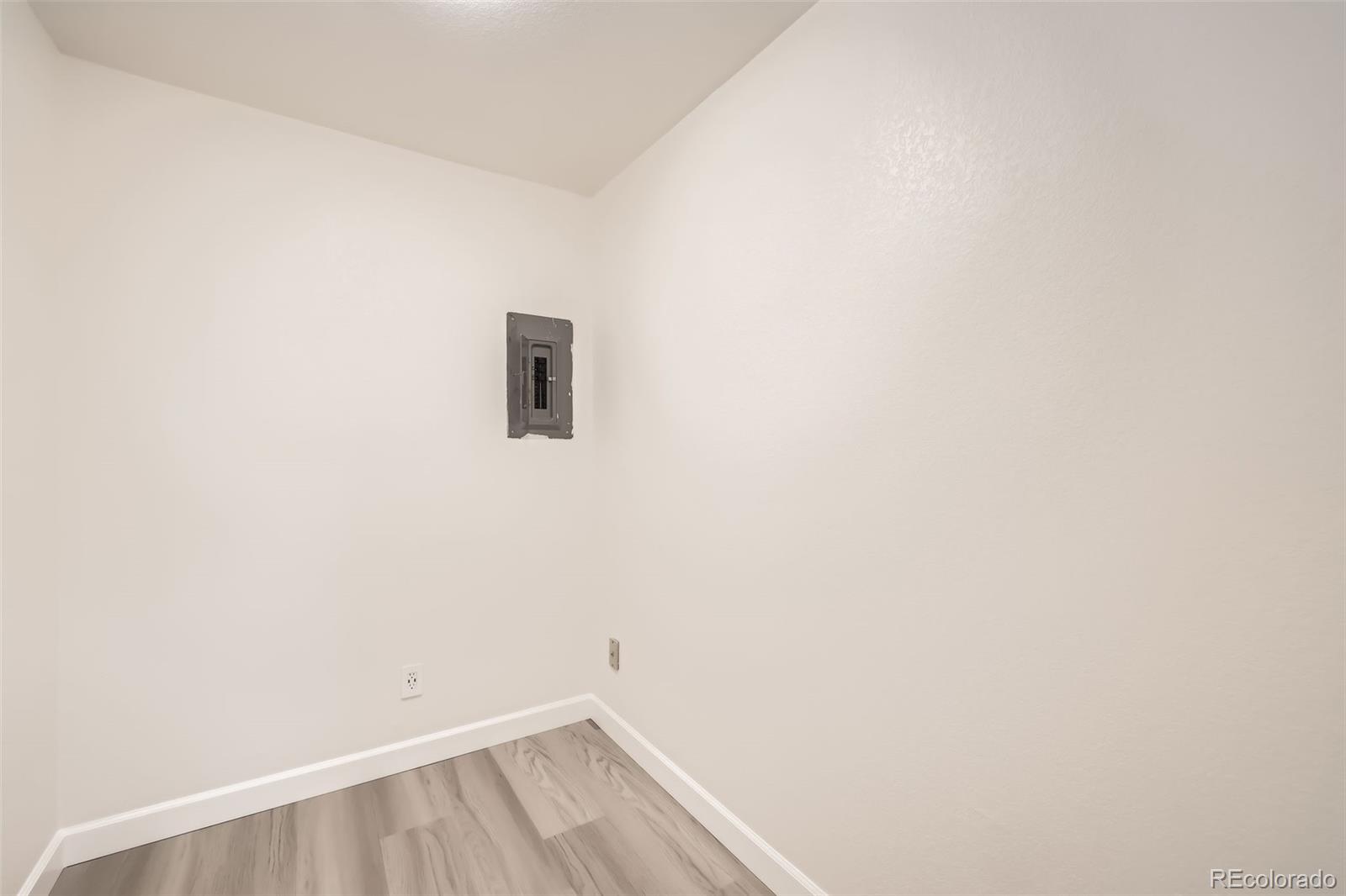 MLS Image #27 for 9335 e center avenue 4b,denver, Colorado