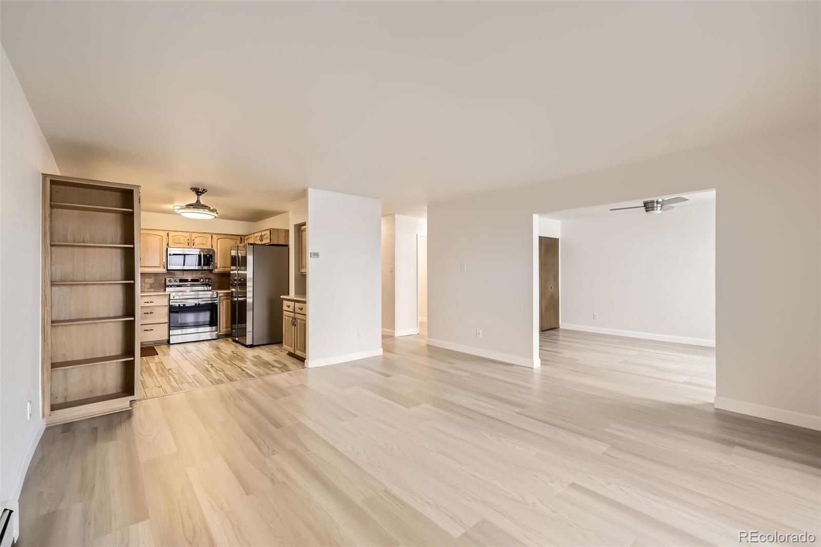 MLS Image #7 for 9335 e center avenue 4b,denver, Colorado