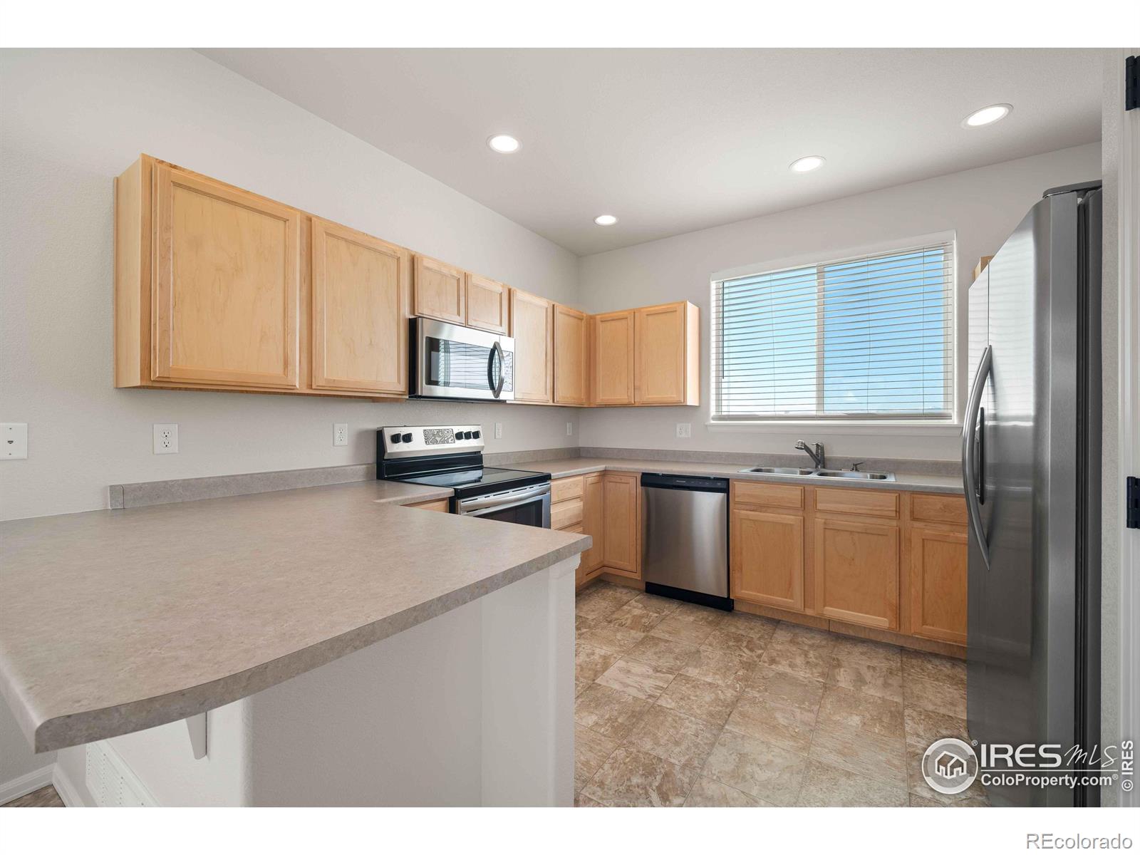 MLS Image #11 for 1781  long shadow drive,windsor, Colorado