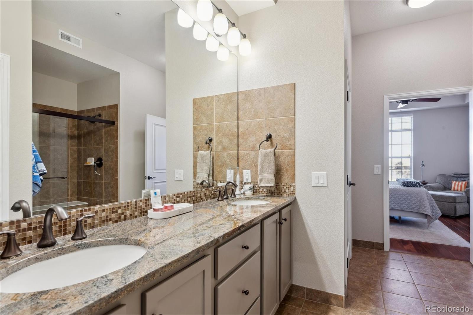 MLS Image #11 for 7820  inverness boulevard,englewood, Colorado