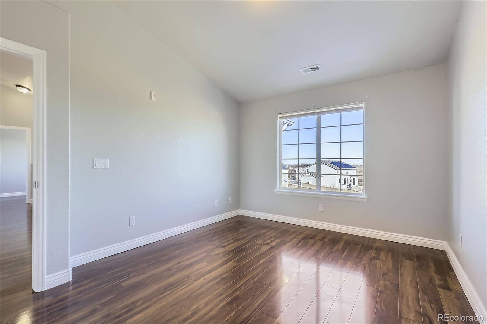 MLS Image #15 for 5255  memphis street,denver, Colorado