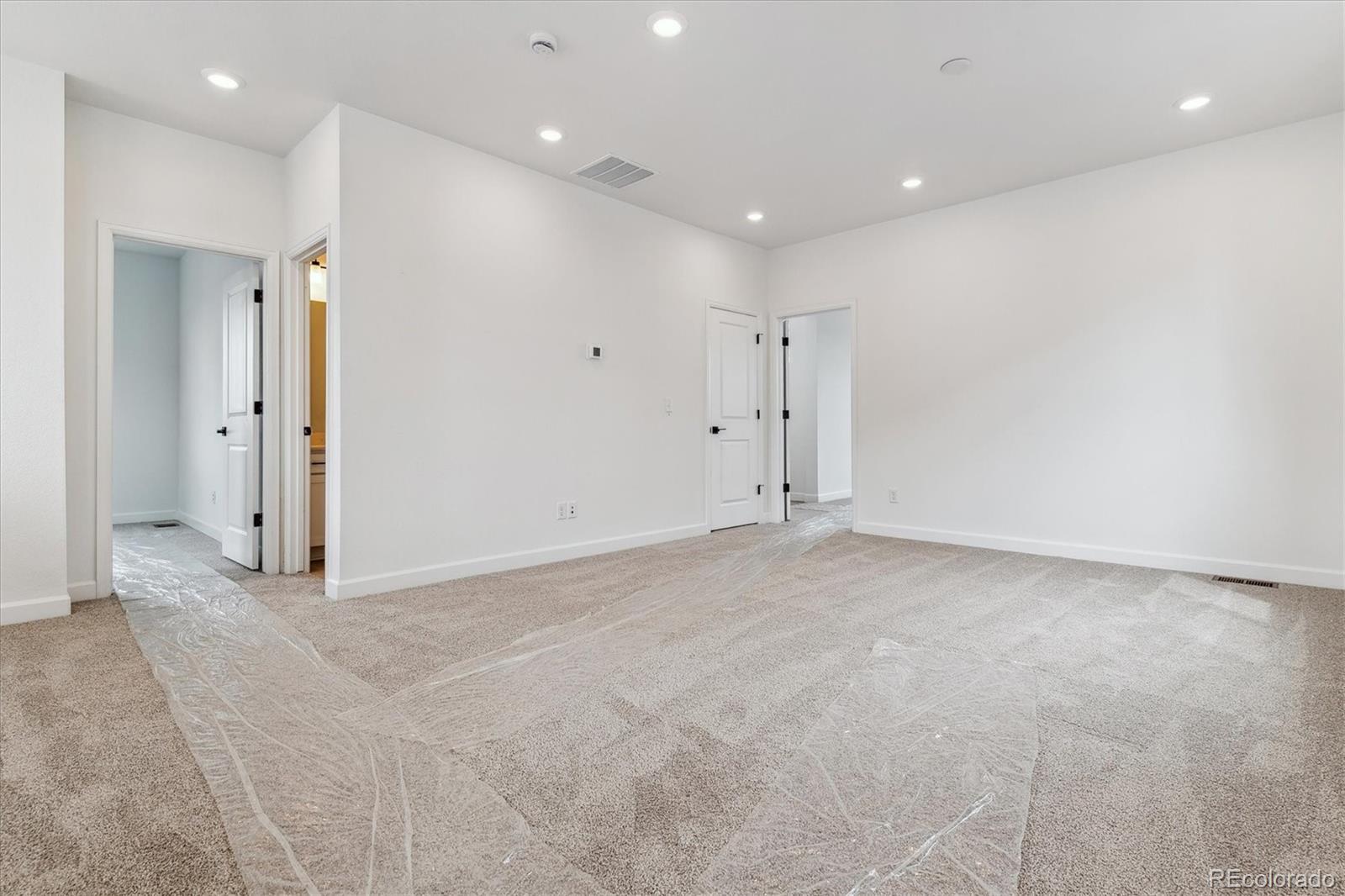 MLS Image #15 for 8480  eagle river street,littleton, Colorado