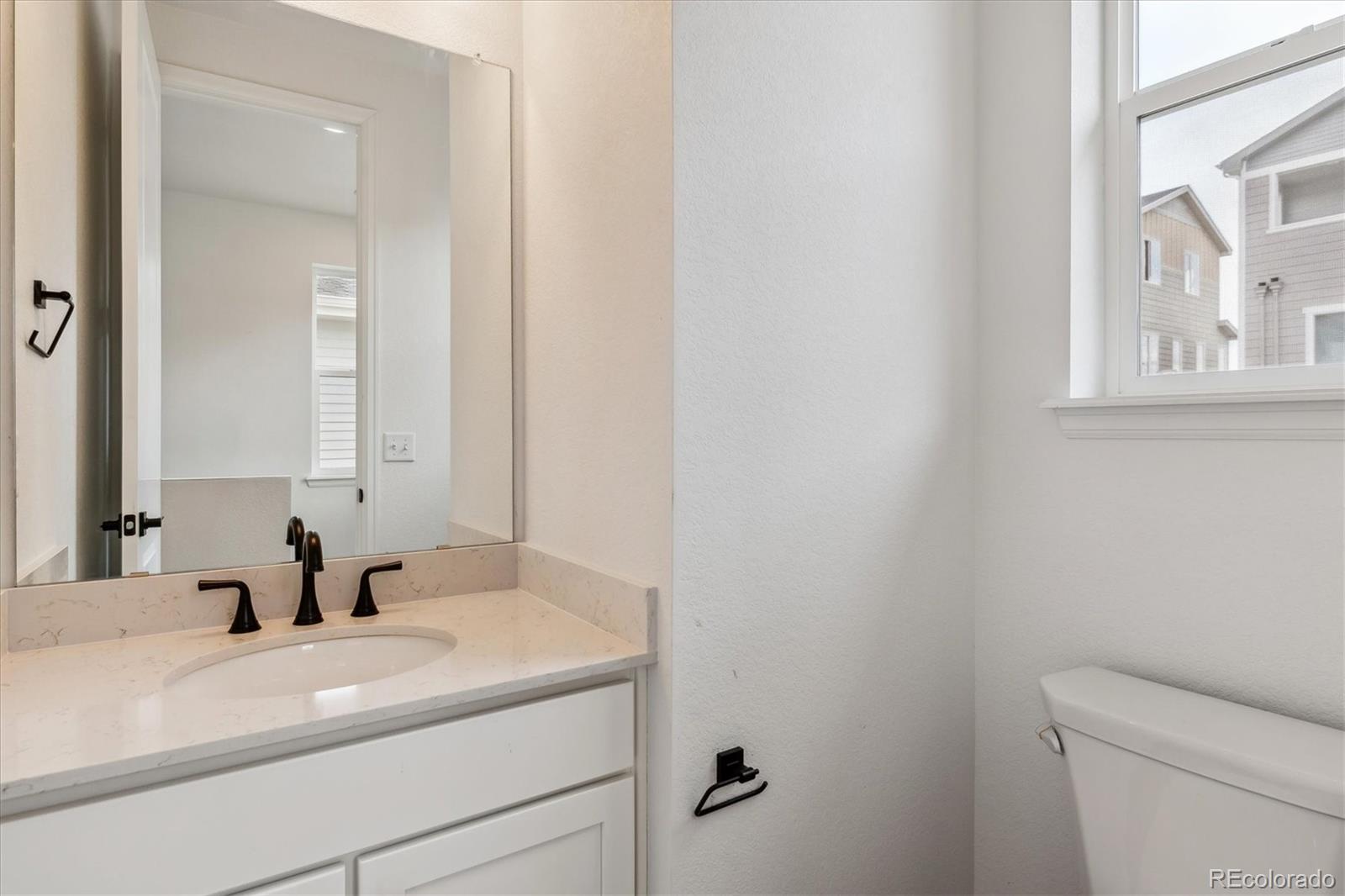 MLS Image #5 for 8480  eagle river street,littleton, Colorado