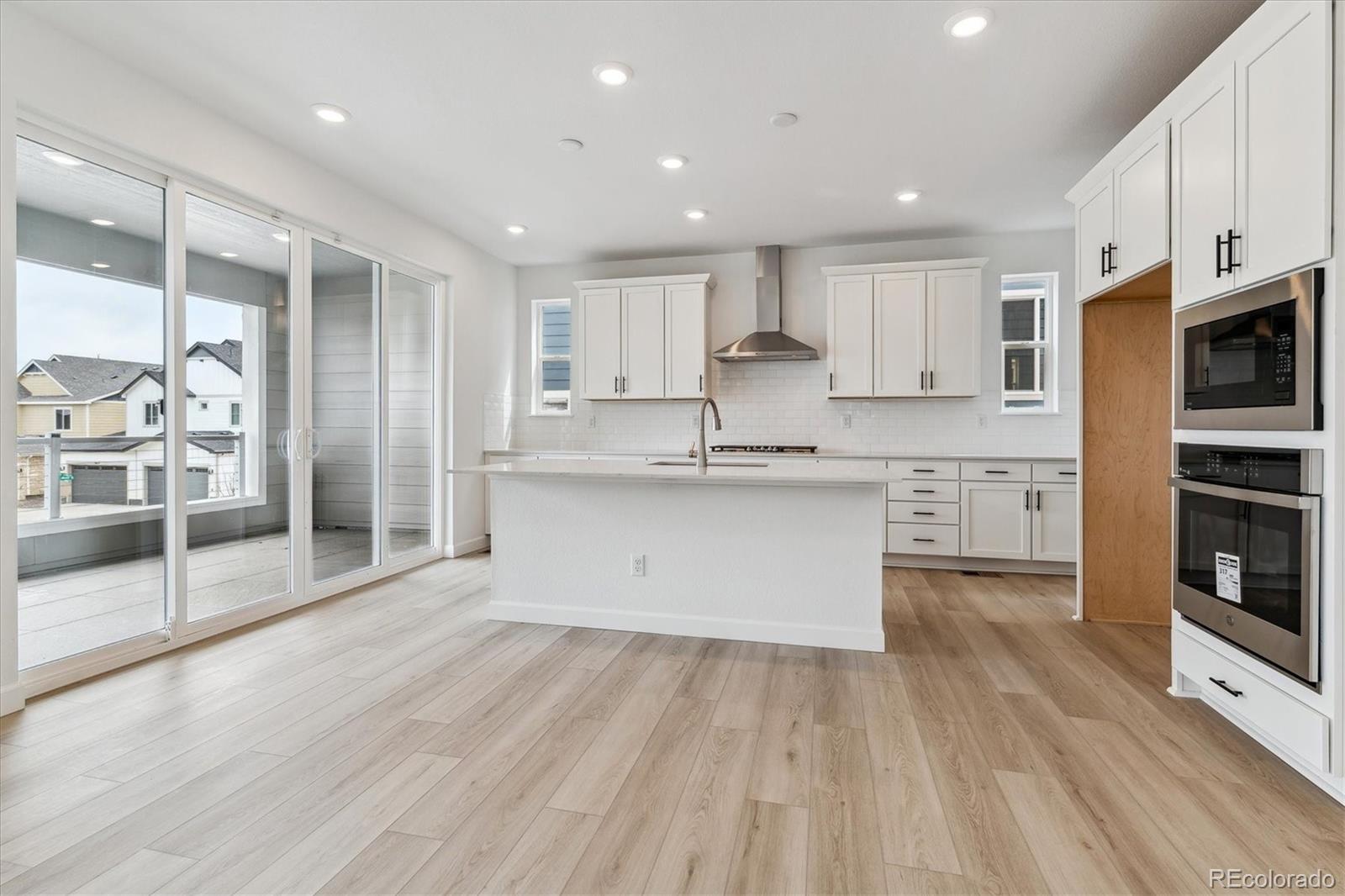 MLS Image #9 for 8480  eagle river street,littleton, Colorado