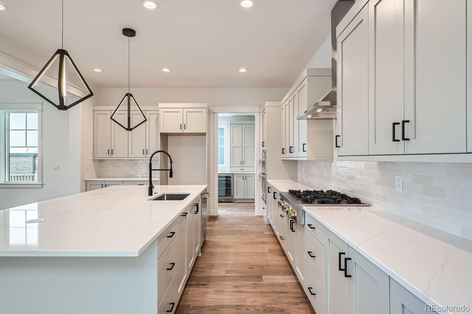 MLS Image #9 for 1885  hickory avenue,erie, Colorado